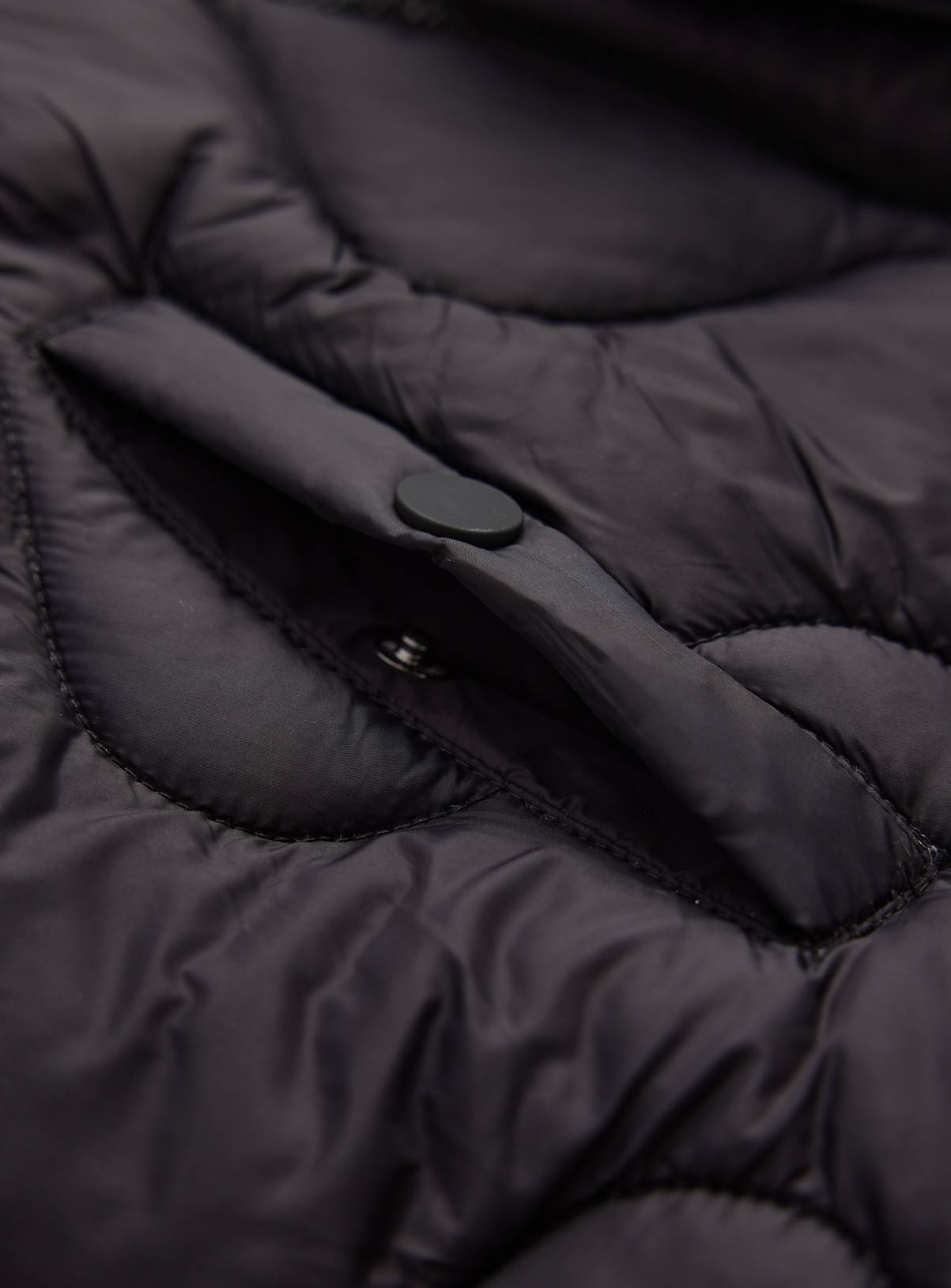 Black Wave Stitch Lightweight FELLEX® Quilted Jacket 7-8 years - Image 4
