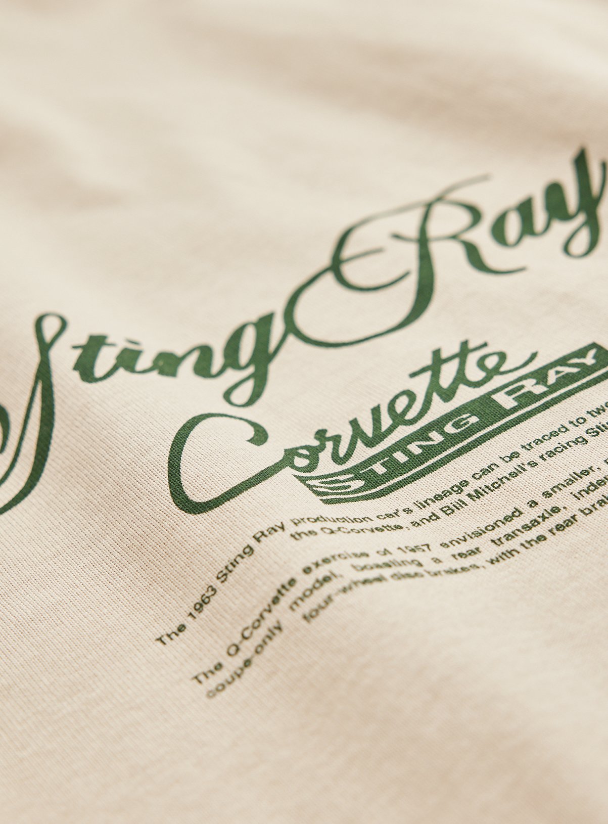 Cream Corvette Graphic Relaxed Fit T-Shirt XL - Image 2 thumbnail