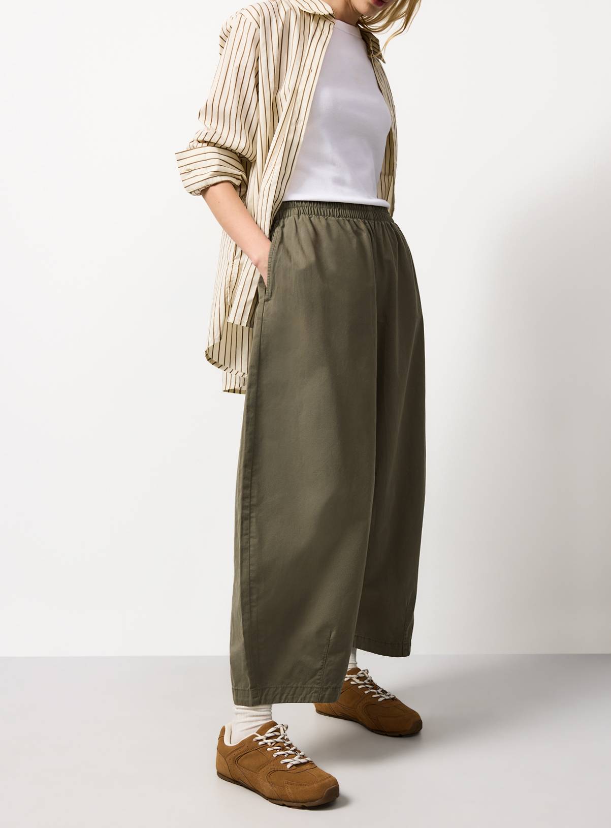 Khaki Relaxed Pull On Barrel Leg Trousers 20 - Image 1