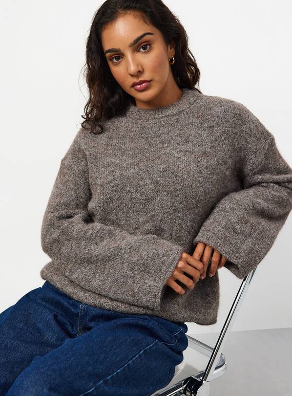 Brown Crew Neck Knitted Jumper L