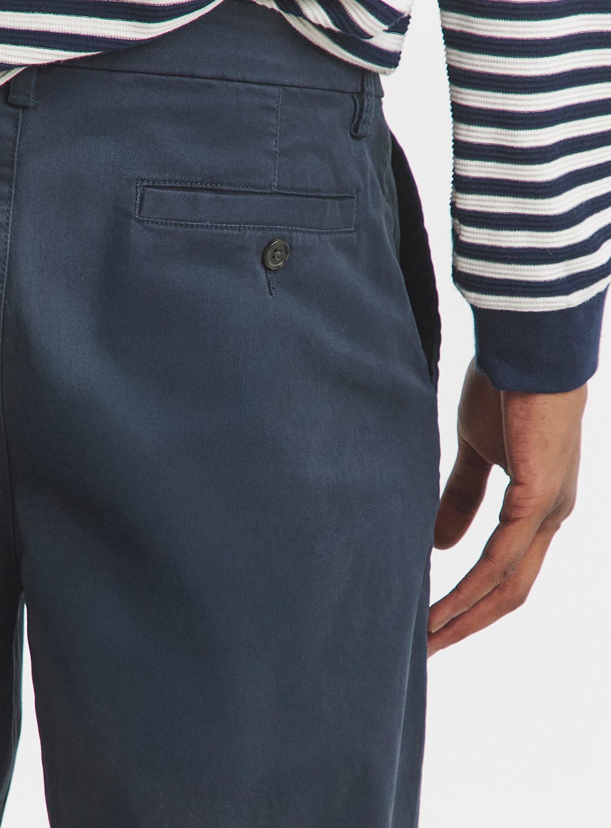 JACAMO Loose Fit Chino Navy 54R - Image 4 thumbnail