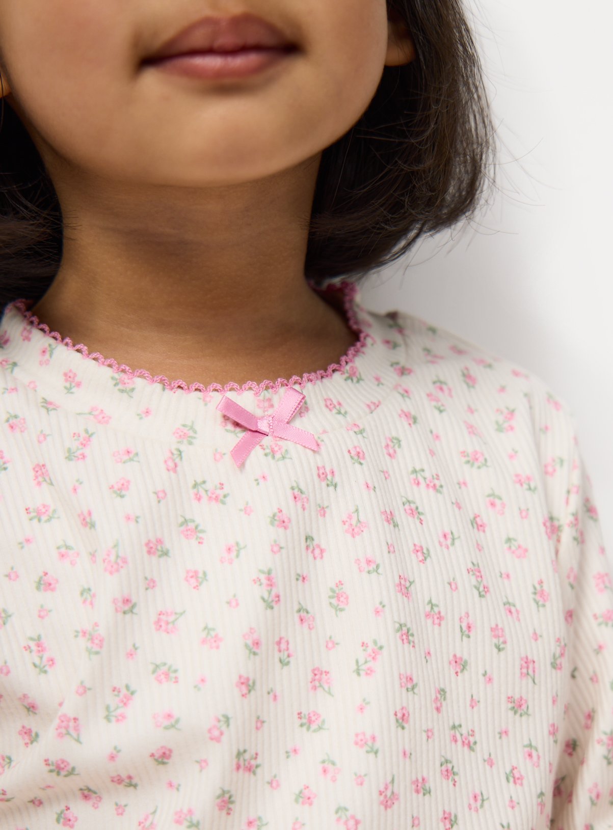 Pink Floral Print Long Sleeve Pyjamas 3-4 years - Image 3 thumbnail