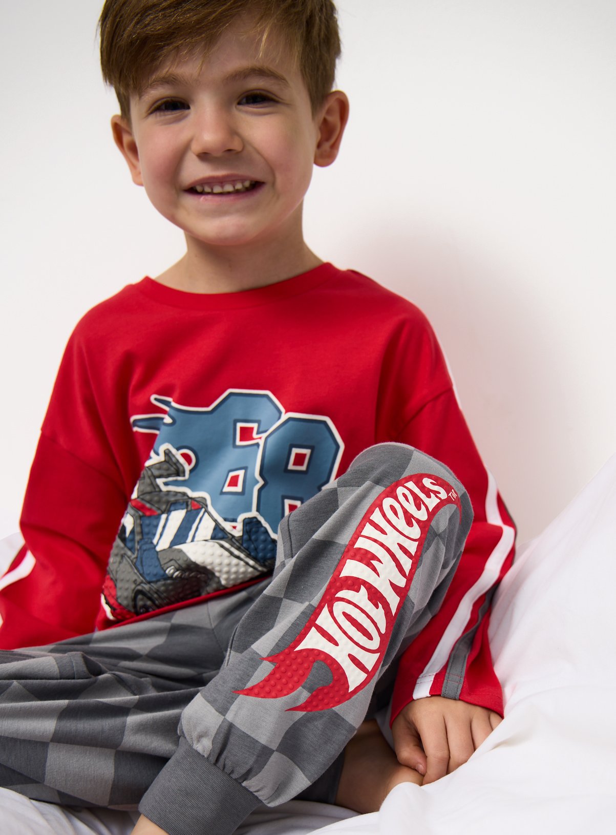 Red Hot Wheels Print Pyjamas 9-10 years - Image 2 thumbnail