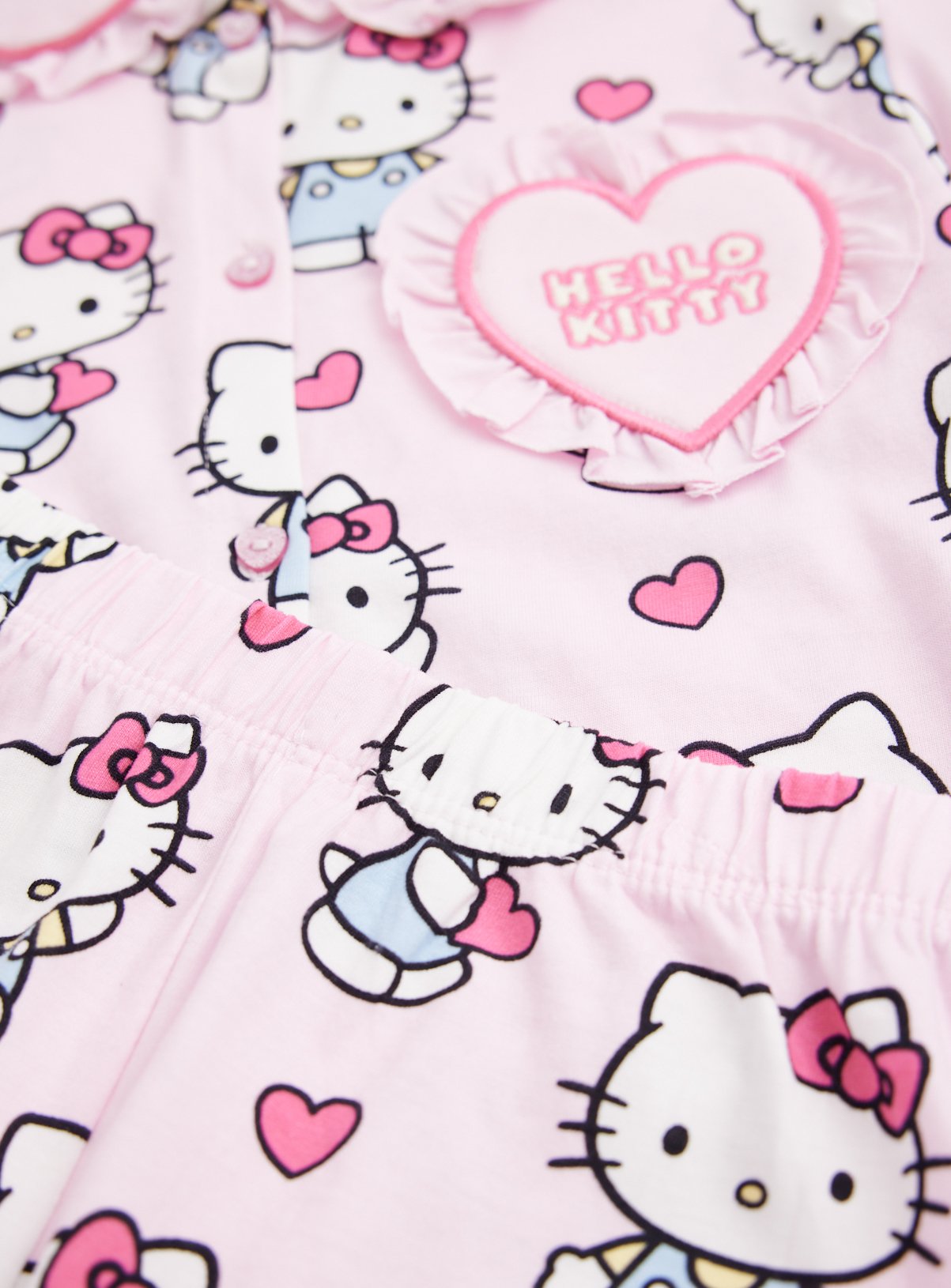 Hello Kitty Character Print Traditional Pyjamas  6-7 years - Image 2 thumbnail