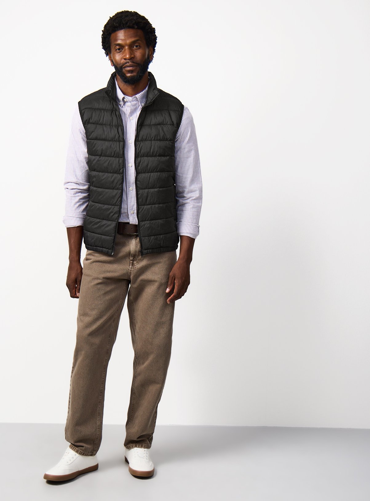Black Padded Detachable Hood Gilet XXXL - Image 2 thumbnail