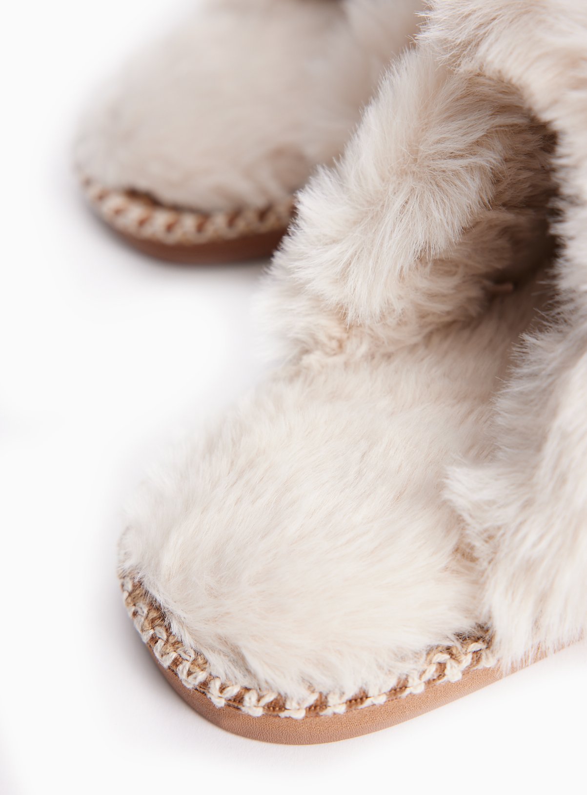 Tan Fur Trim Mule Slippers M - Image 4 thumbnail