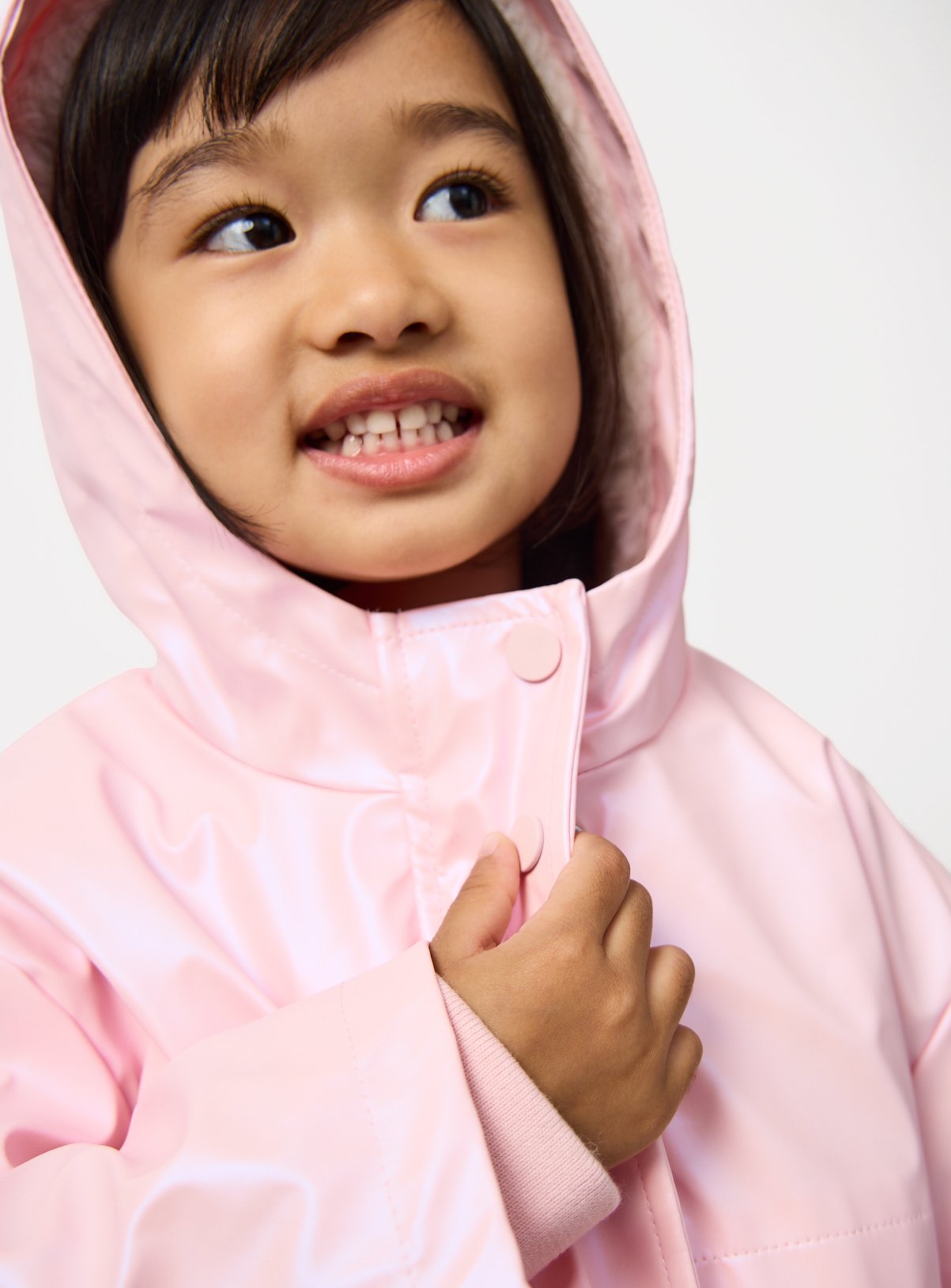 Pink Pearlised Faux Fur Lined Rubber Mac  7-8 years - Image 4 thumbnail