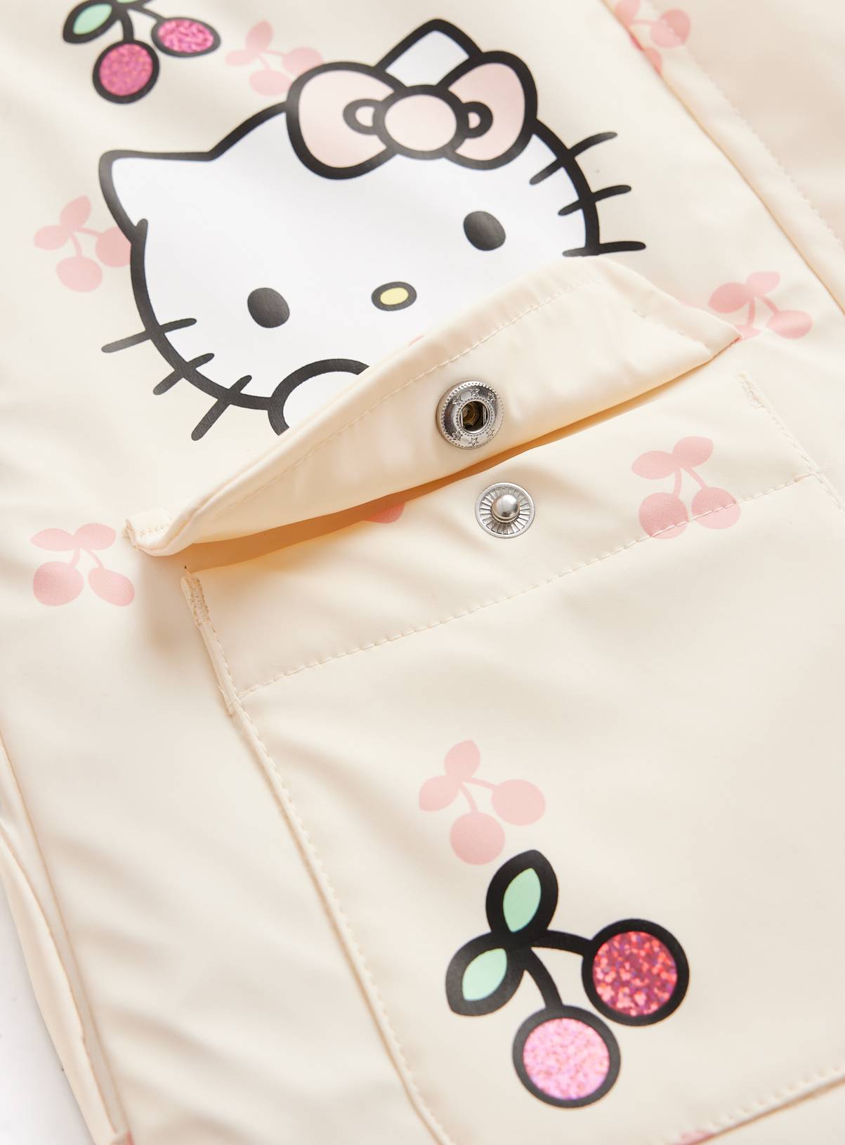 Cream Hello Kitty Rubber Mac 3-4 years - Image 3