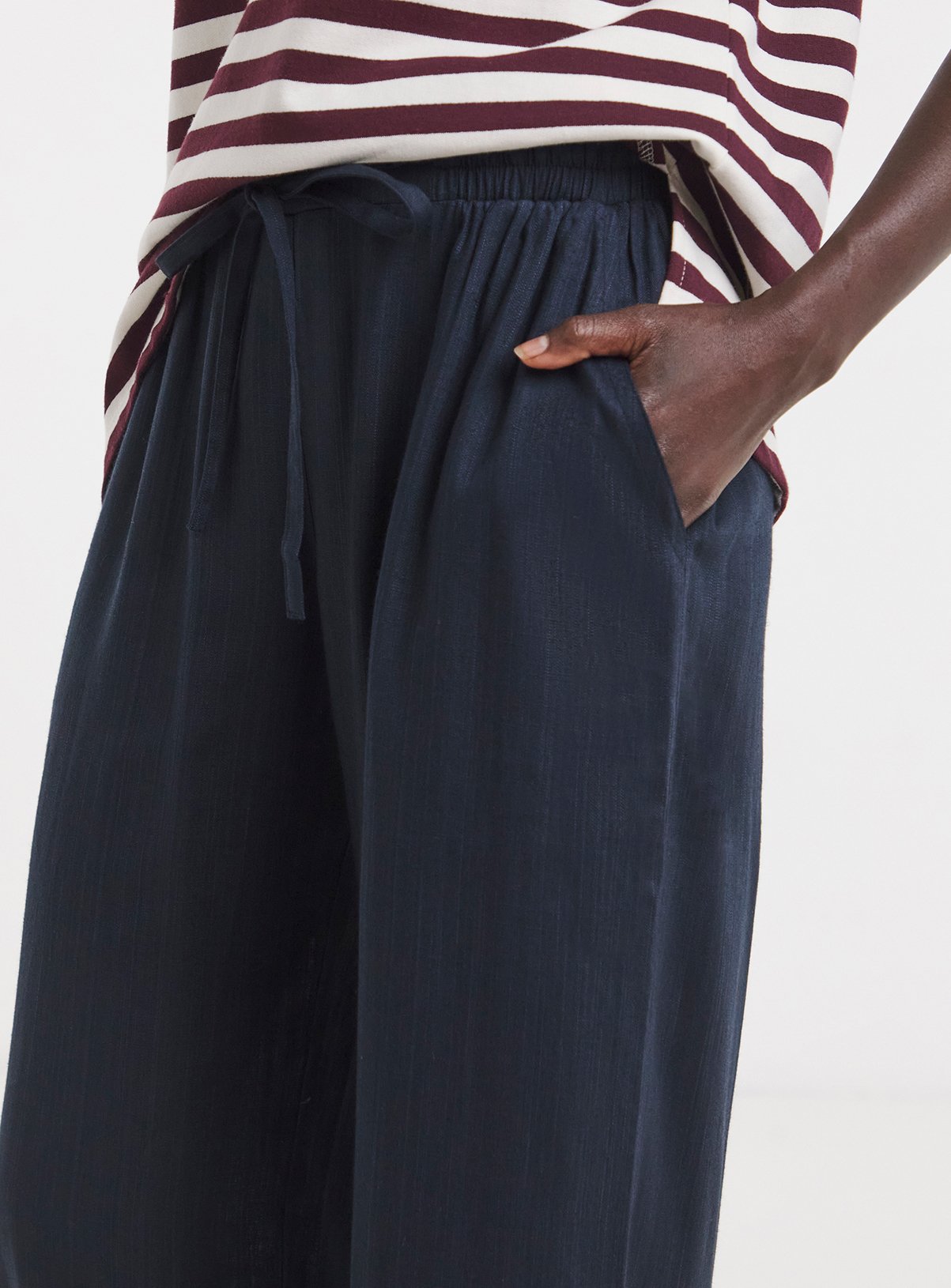 JD WILLIAMS Linen Mix Wide Leg Trousers Navy 10 - Image 4 thumbnail