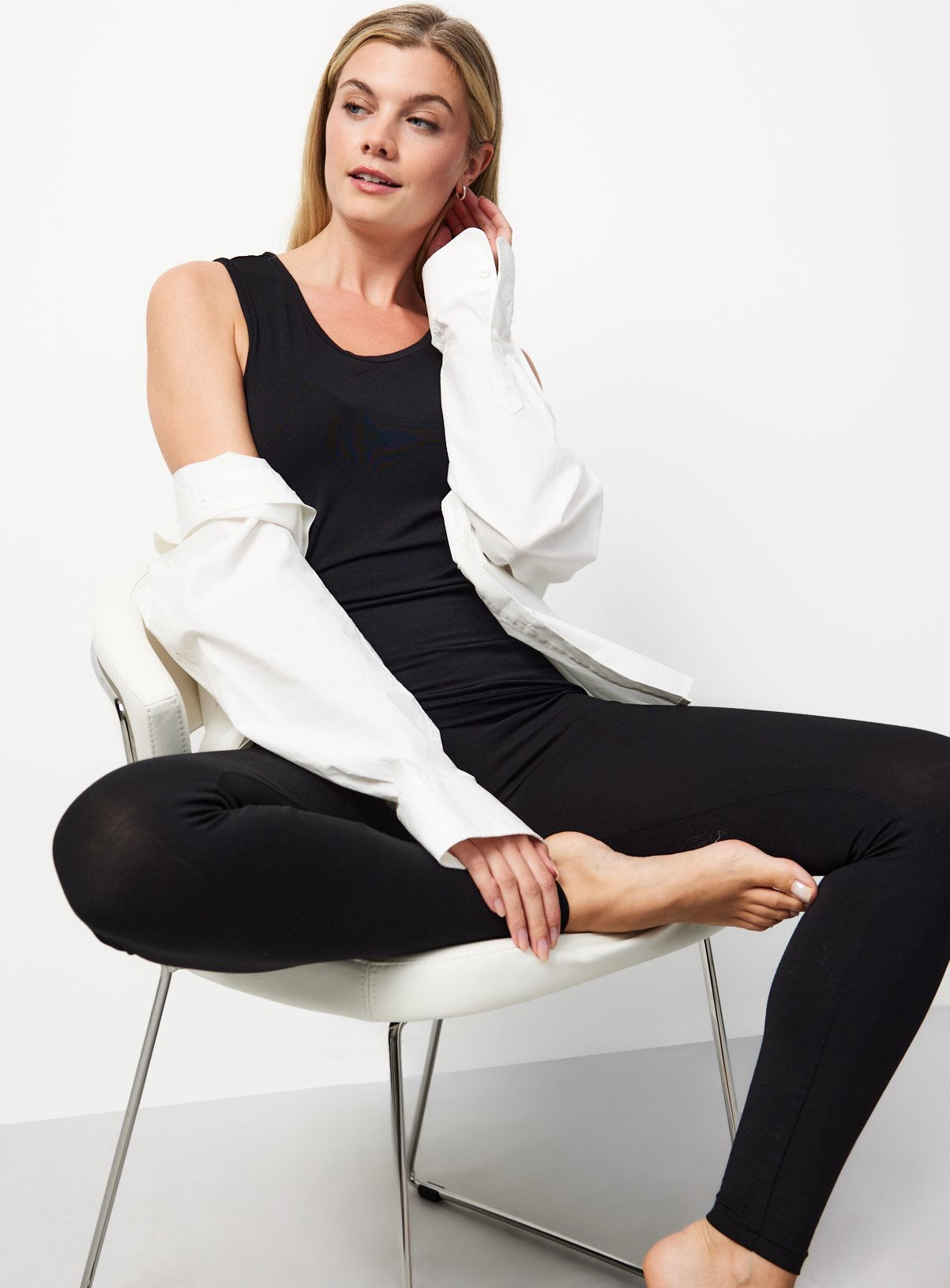 Black Thermal Built-Up Vests 2 Pack XL - Image 2 thumbnail