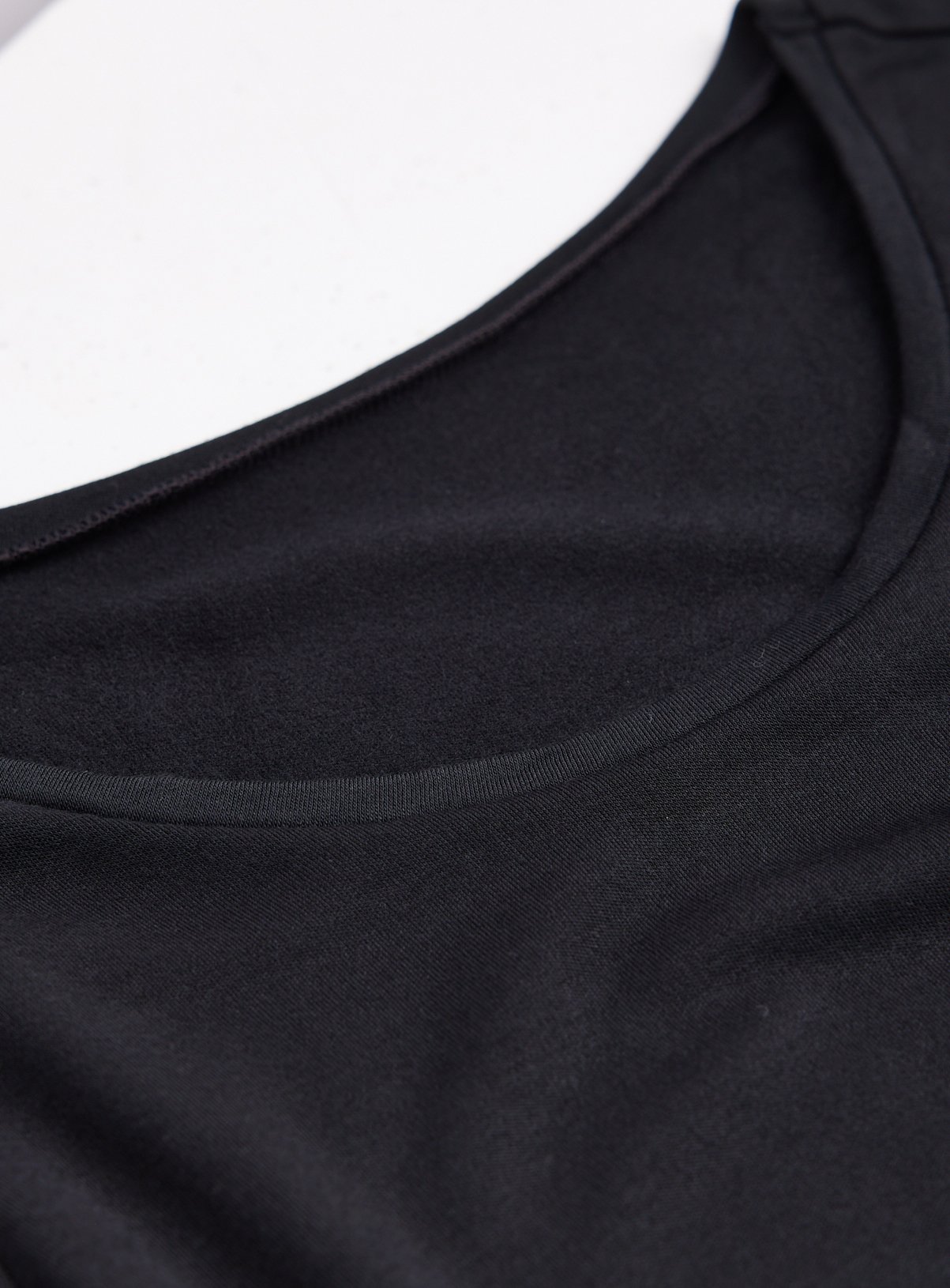 Black & Burgundy Thermal Long Sleeve Top 2-Pack XL - Image 4 thumbnail