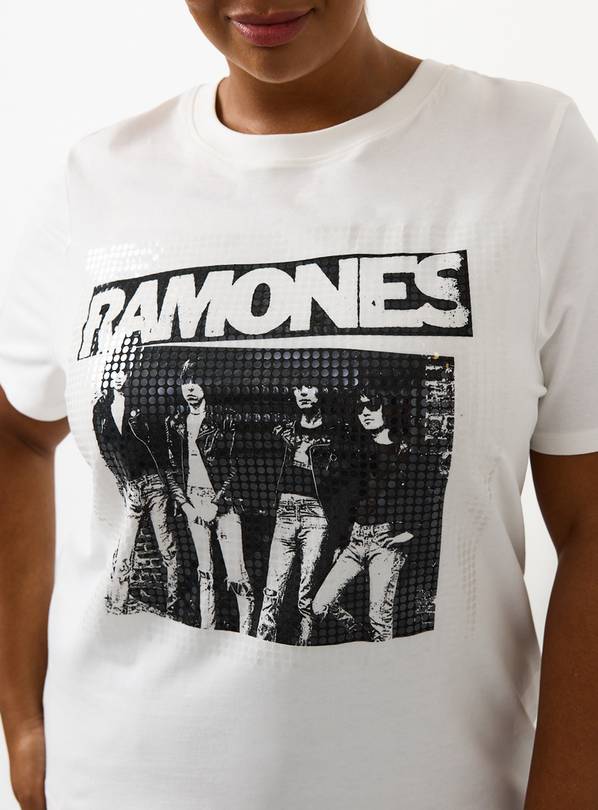 White Ramones Graphic Regular Fit T-Shirt 18