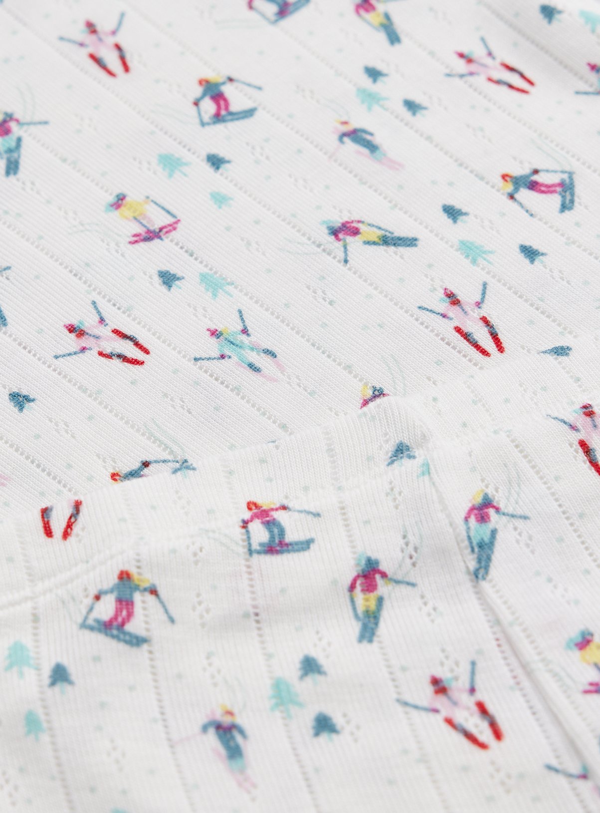 White Skier Print Thermal 2 Piece Set 9-10 years - Image 2 thumbnail