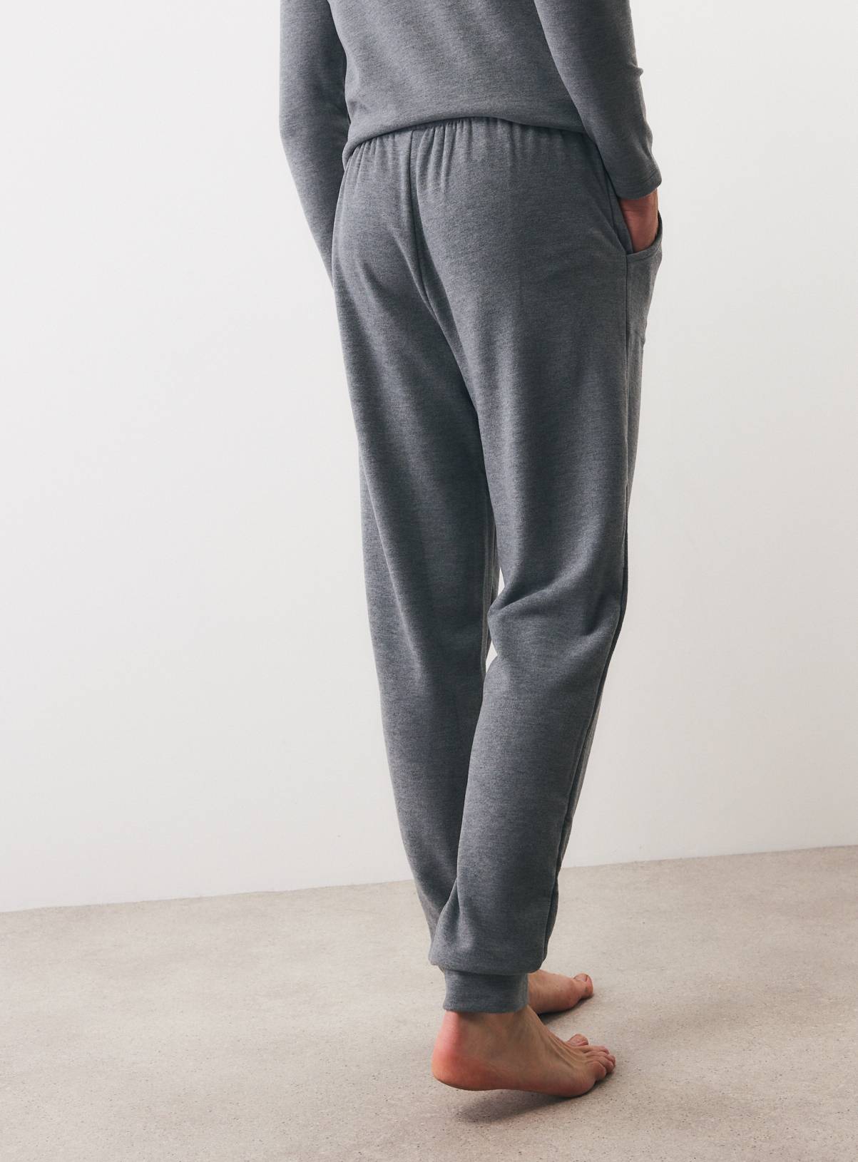 Grey Thermal Max Warmth Joggers M - Image 5