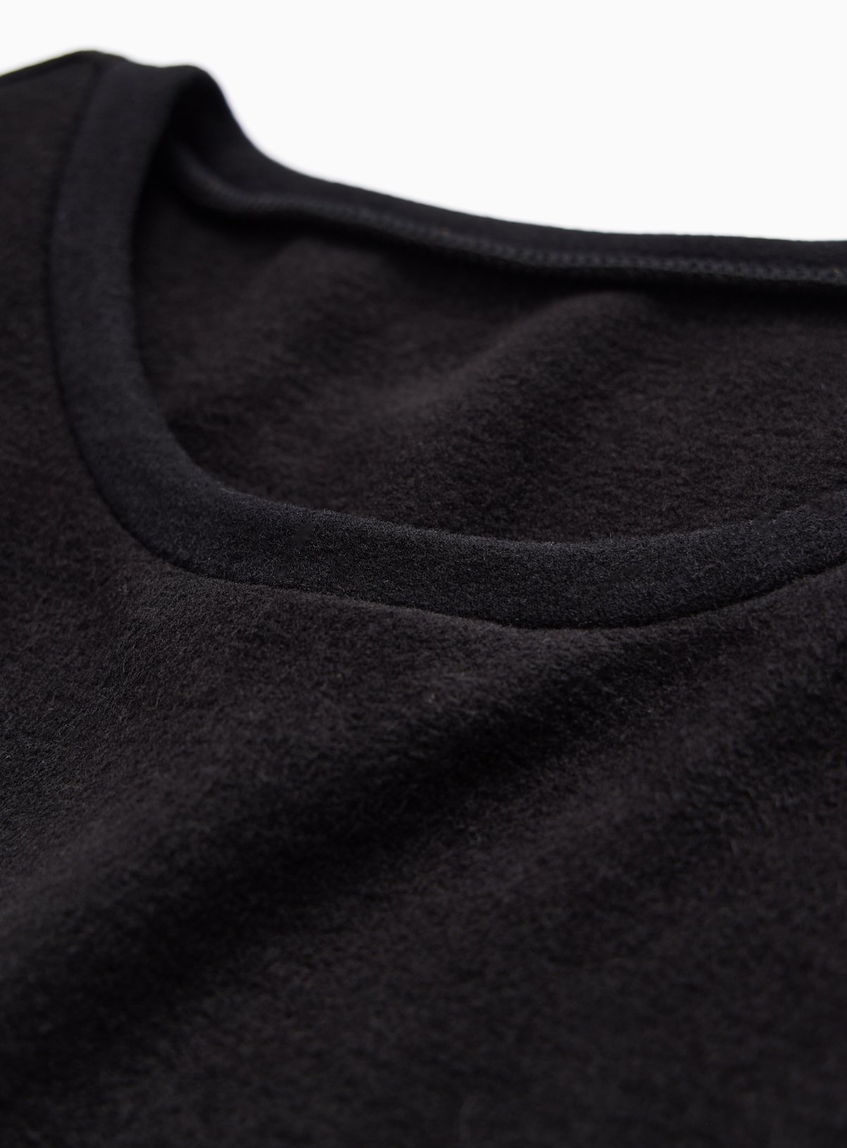 Black Maximum Warmth Thermal Fleece Crewneck Top XL - Image 4 thumbnail