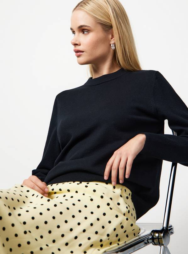 Black Knitted Long Sleeve Jumper 8