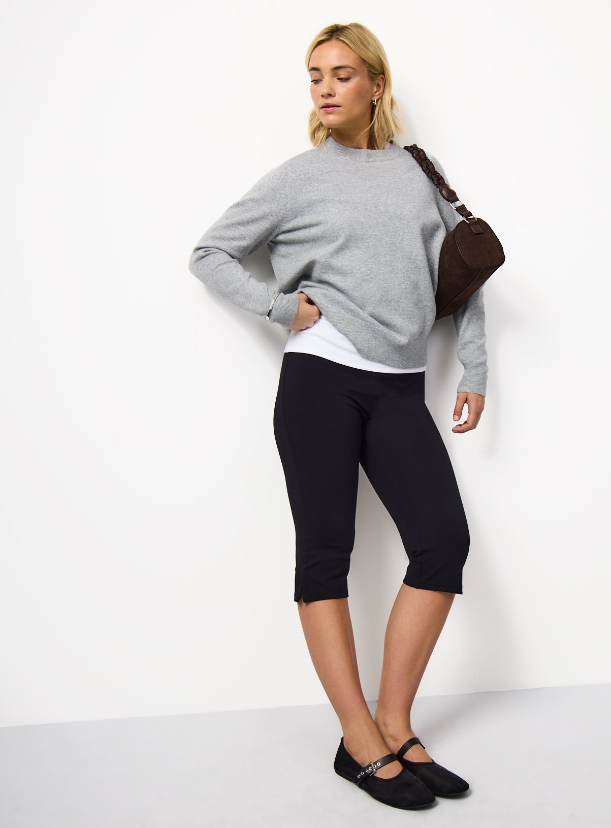 Grey Knitted Long Sleeve Jumper 12 - Image 2 thumbnail