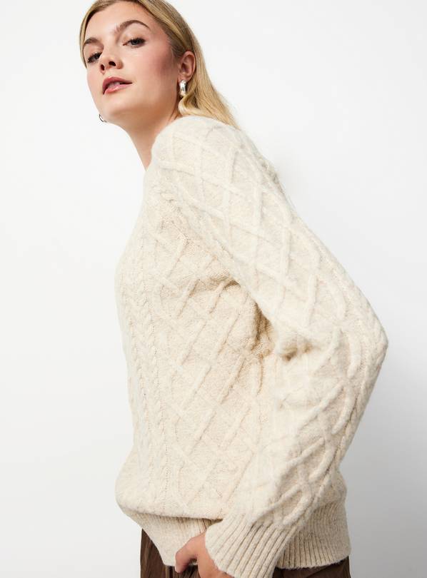 Neutral Chunky Oversized Cable Jumper S