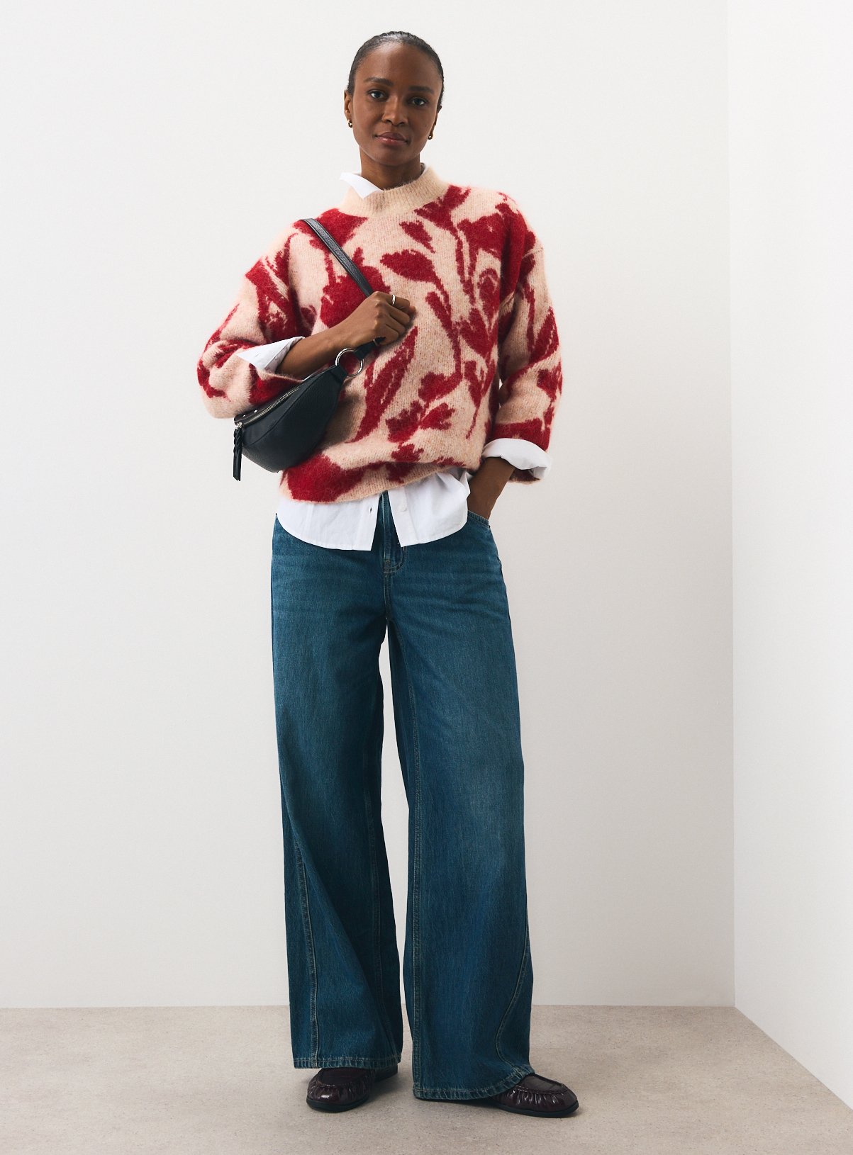 Brushed Floral Oversized Jumper XS - Image 2 thumbnail