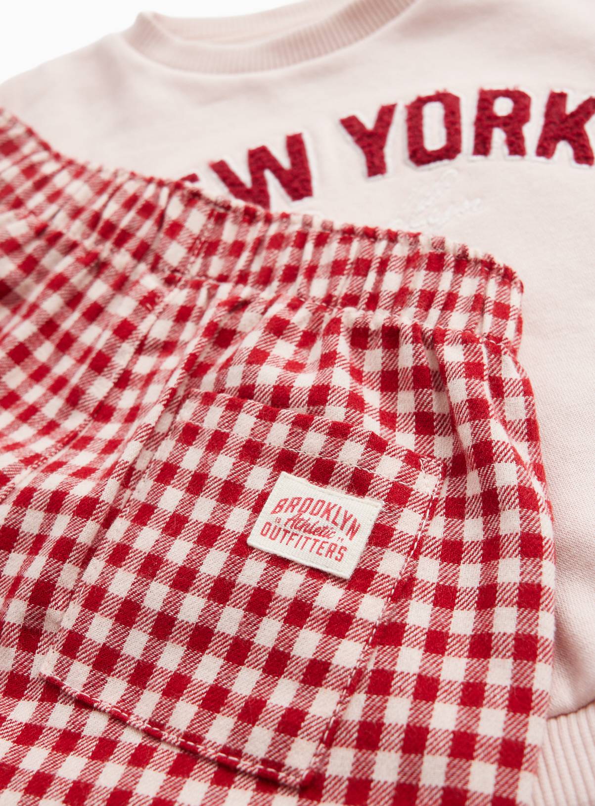 Pink New York Graphic Sweatshirt & Trousers Set 18-24 months - Image 2