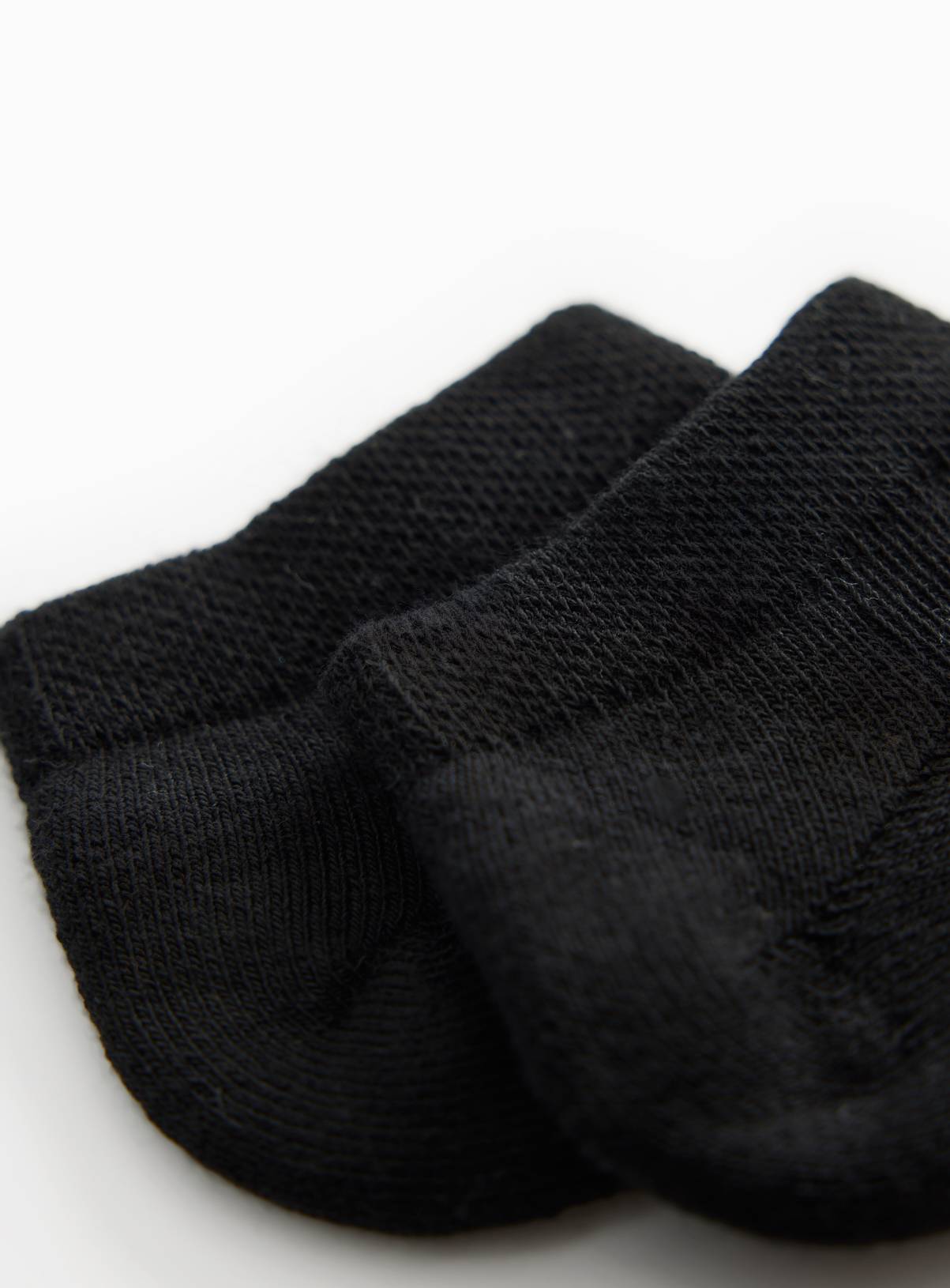 Black Cushion Sole Trainer Socks 4 Pack 4-6.5 - Image 2