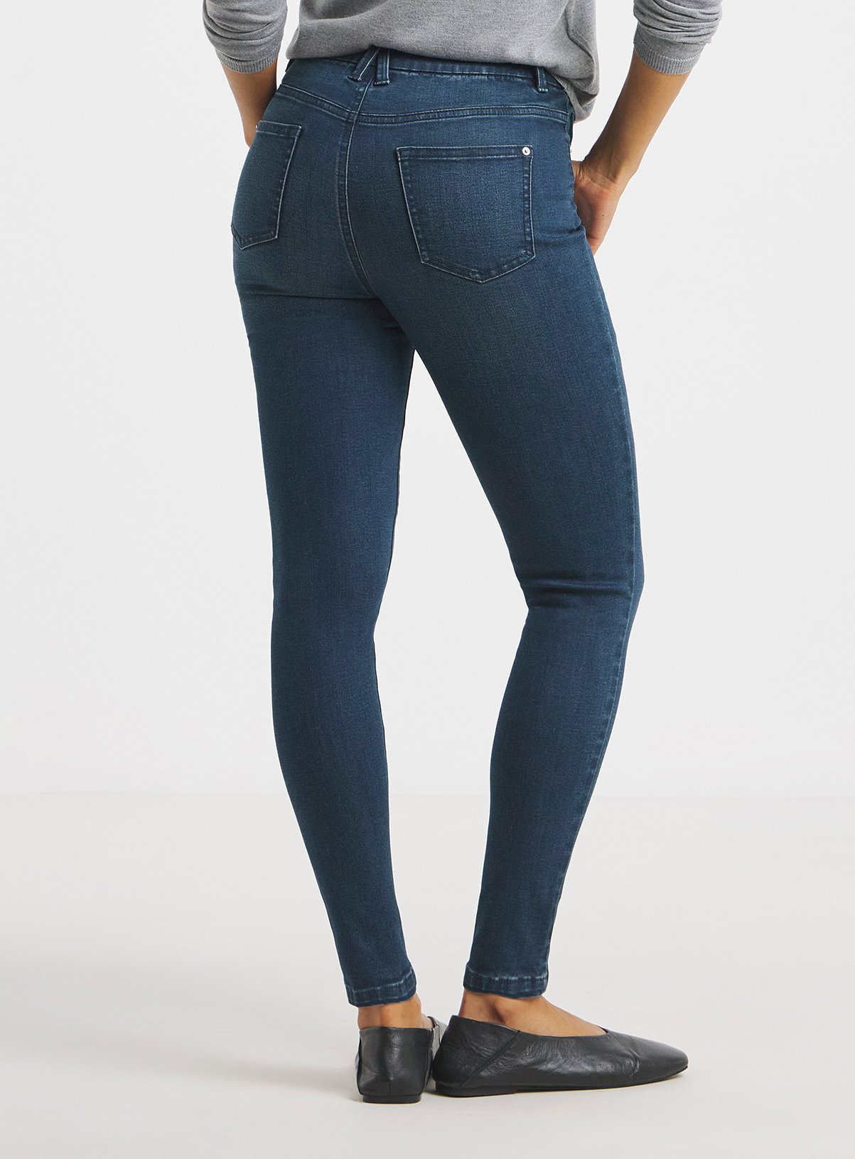 SIMPLY BE Highwaisted Super Stretch Skinny Jean Indigo 10R - Image 3 thumbnail