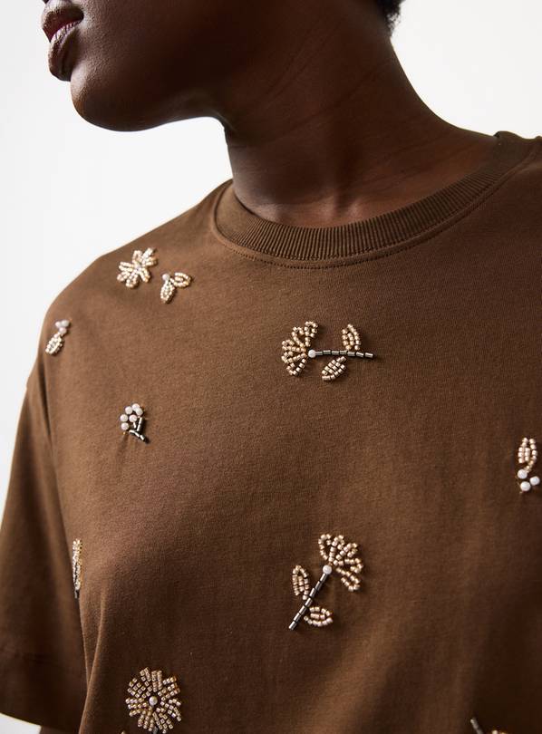 Brown Floral Embroidered T-Shirt XXL