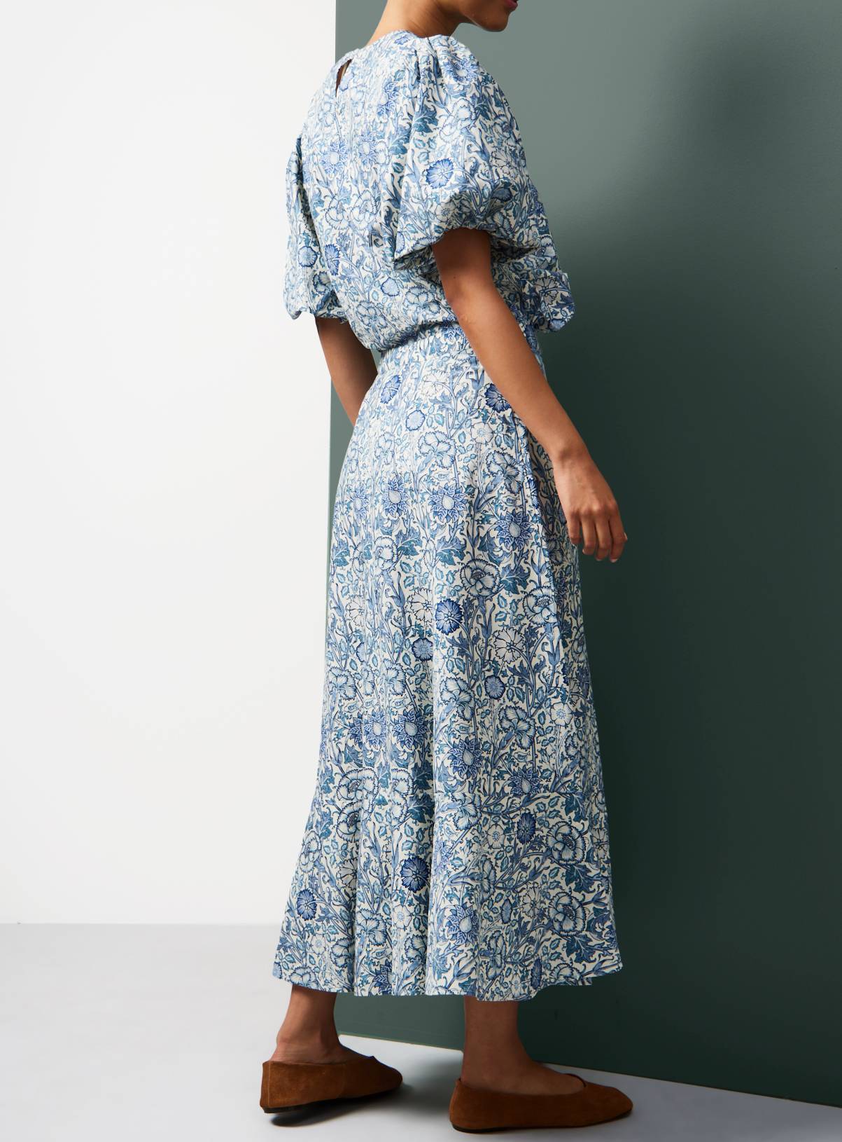 Tu x Morris & Co. Blue Pink & Rose Print Full Midaxi Skirt 14 - Image 4