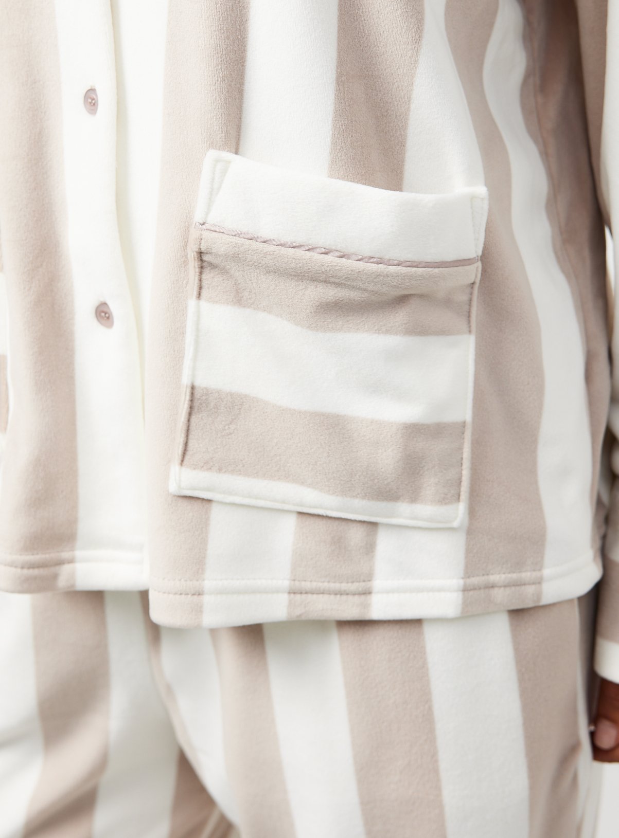 Neutral Contrast Stripe Traditional Pyjamas M - Image 3 thumbnail