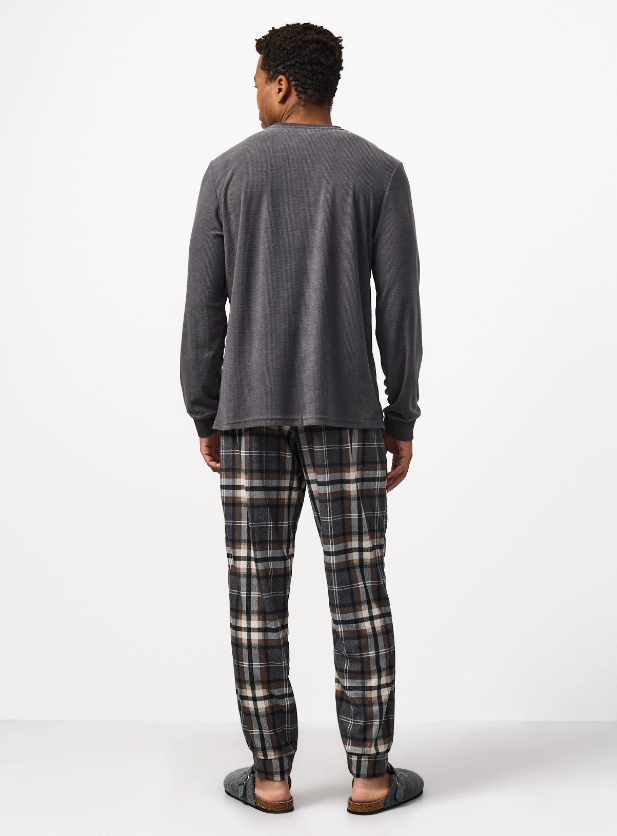 Grey Check Fleece Pyjama Set XL - Image 5 thumbnail