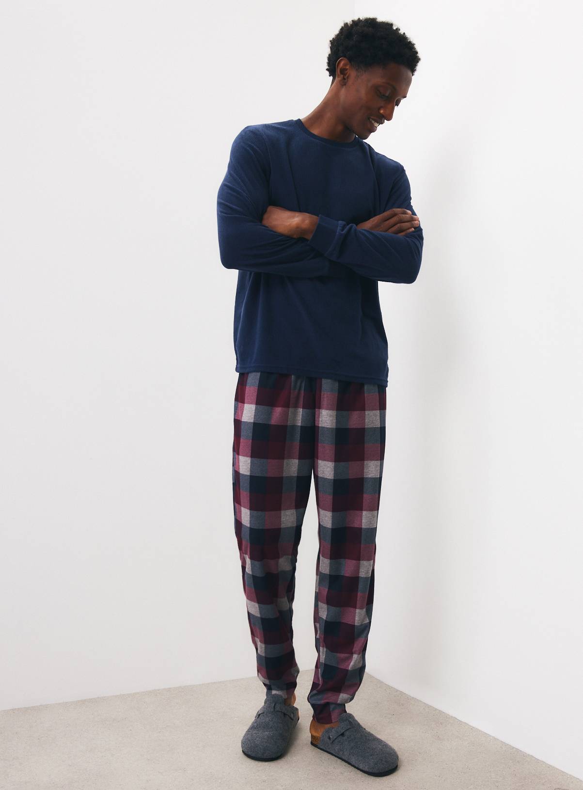 Navy Fleece Pyjama Set M - Image 2