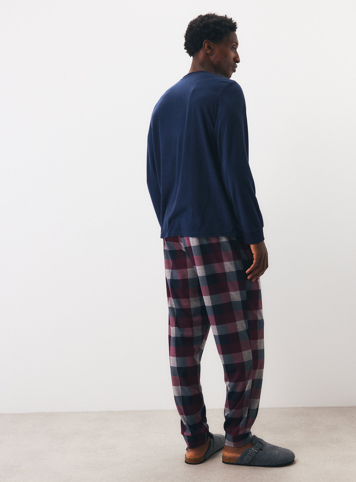 Navy Fleece Pyjama Set M - Image 5 thumbnail