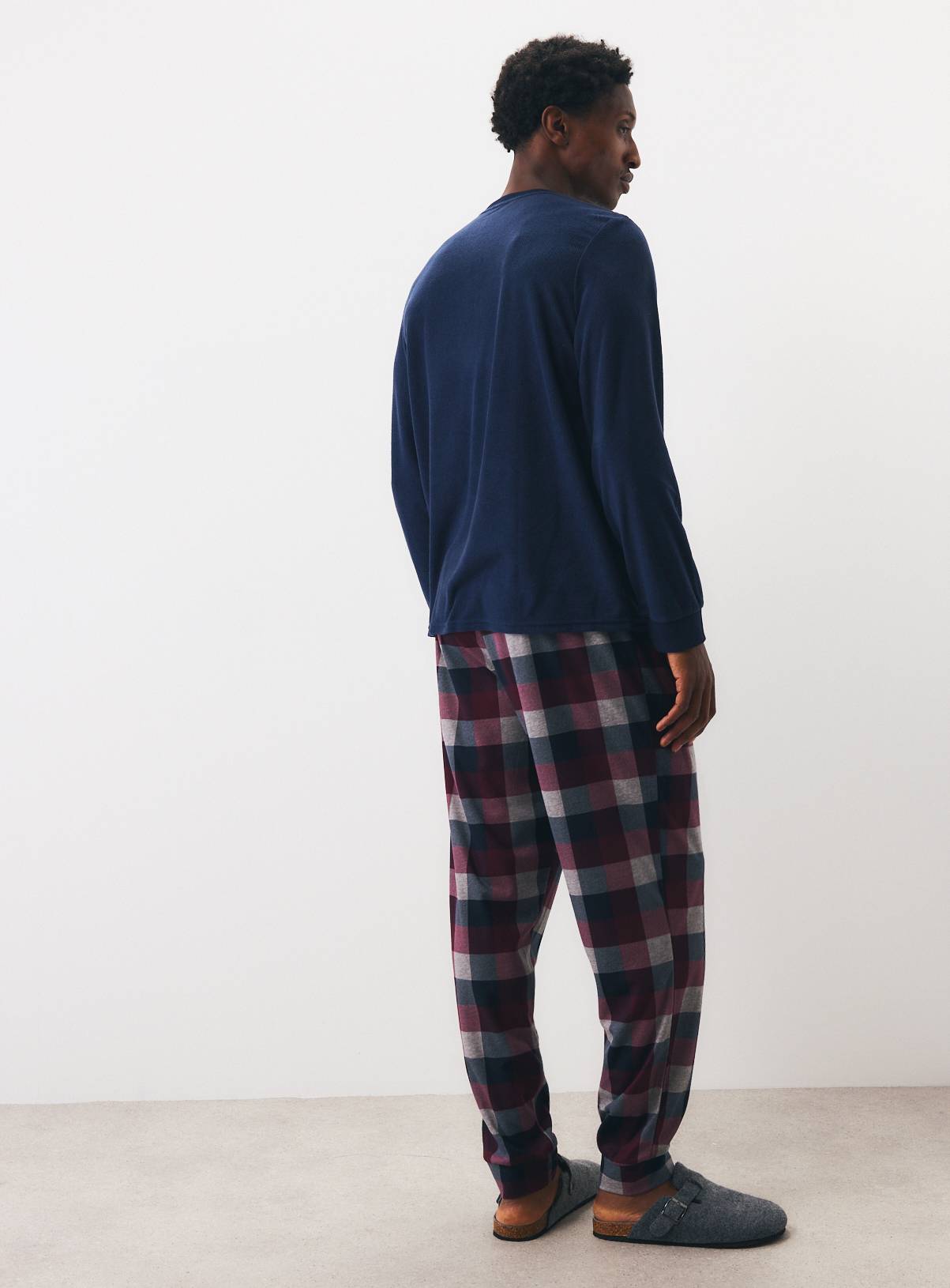 Navy Fleece Pyjama Set M - Image 5