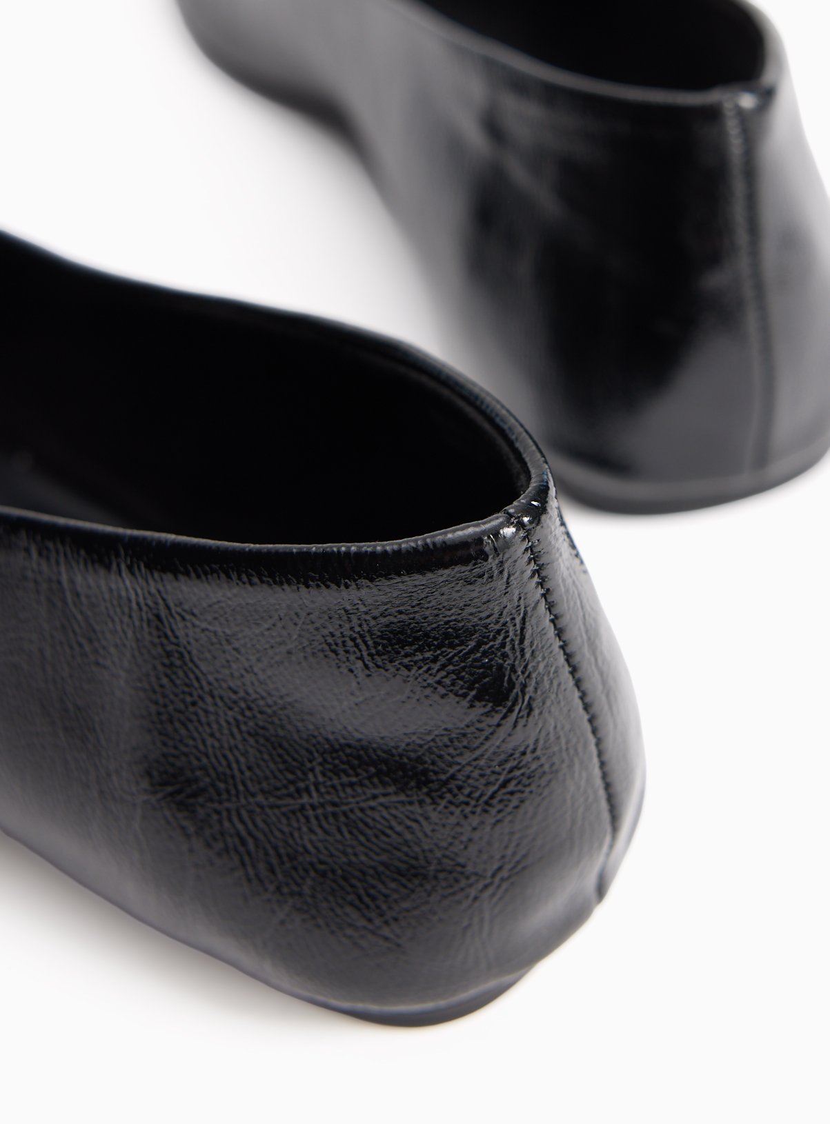 Black Faux Leather Unstructured Crinkle Texture Ballerina Shoes 4 - Image 4 thumbnail