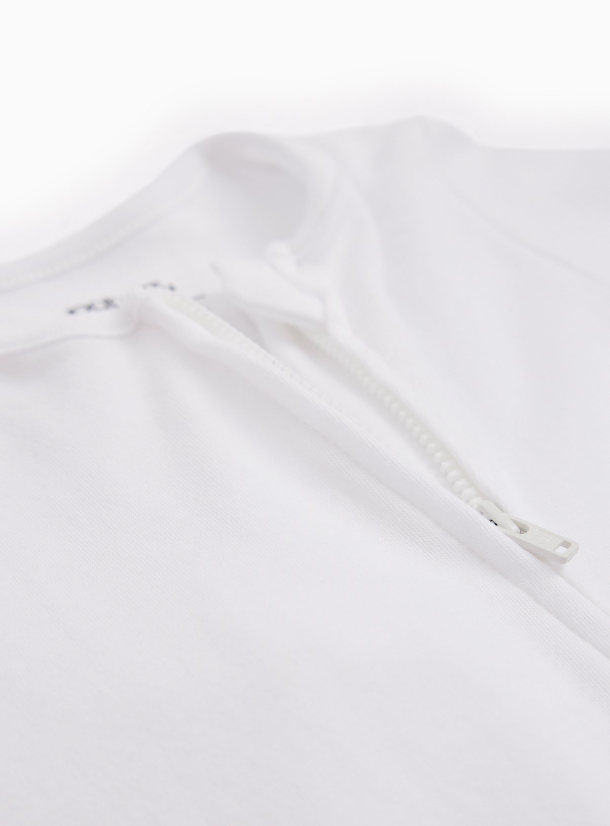 White Zip Through Sleepsuits 3 Pack 18-24 months - Image 2 thumbnail