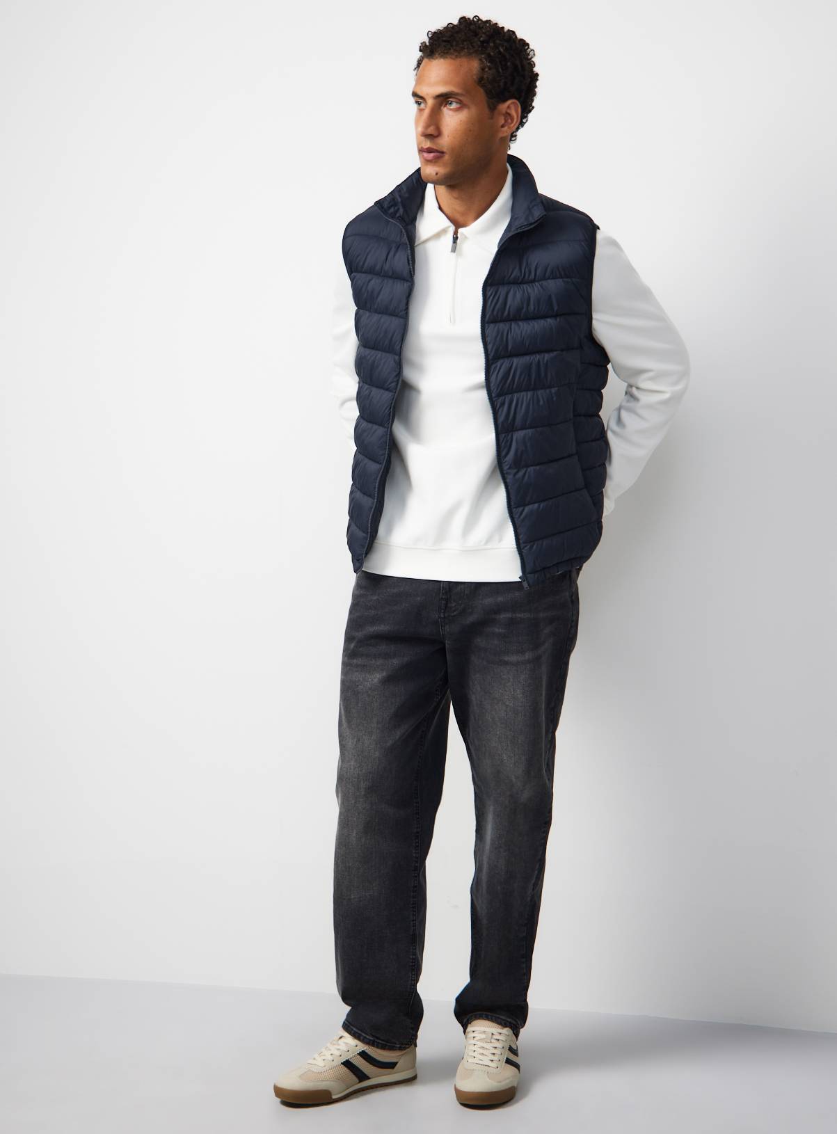 Navy Padded Detachable Hood Gilet M - Image 1