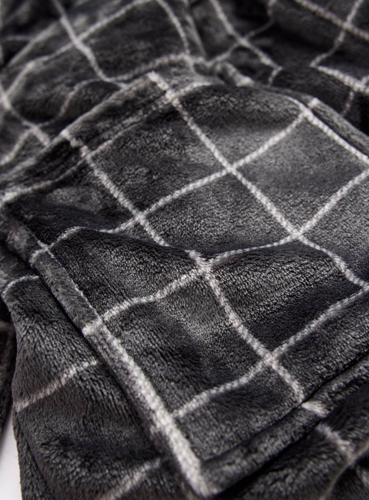 Grey Checked Dressing Gown S - Image 2 thumbnail