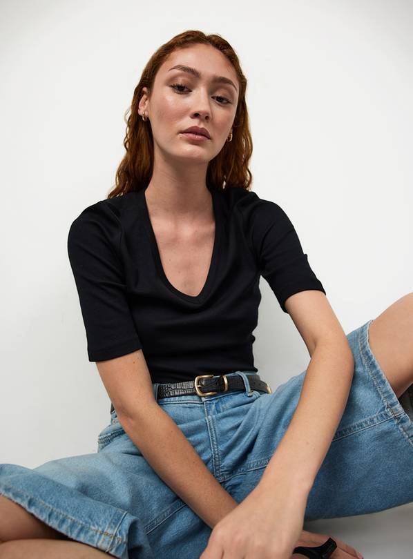 Black Modal Ribbed Half Sleeve Top 20