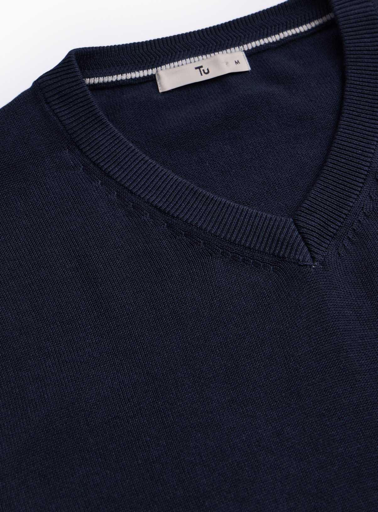 Navy V-Neck Jumper M - Image 4 thumbnail
