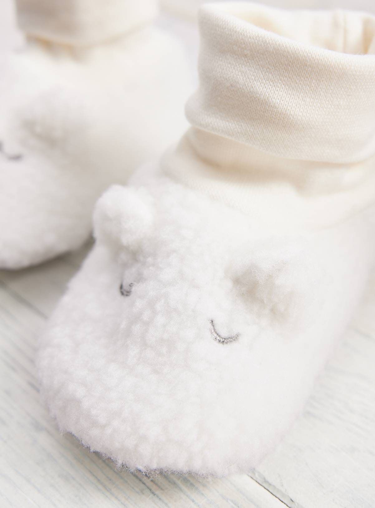 Cream Borg Sock Tops 6-9 months - Image 2