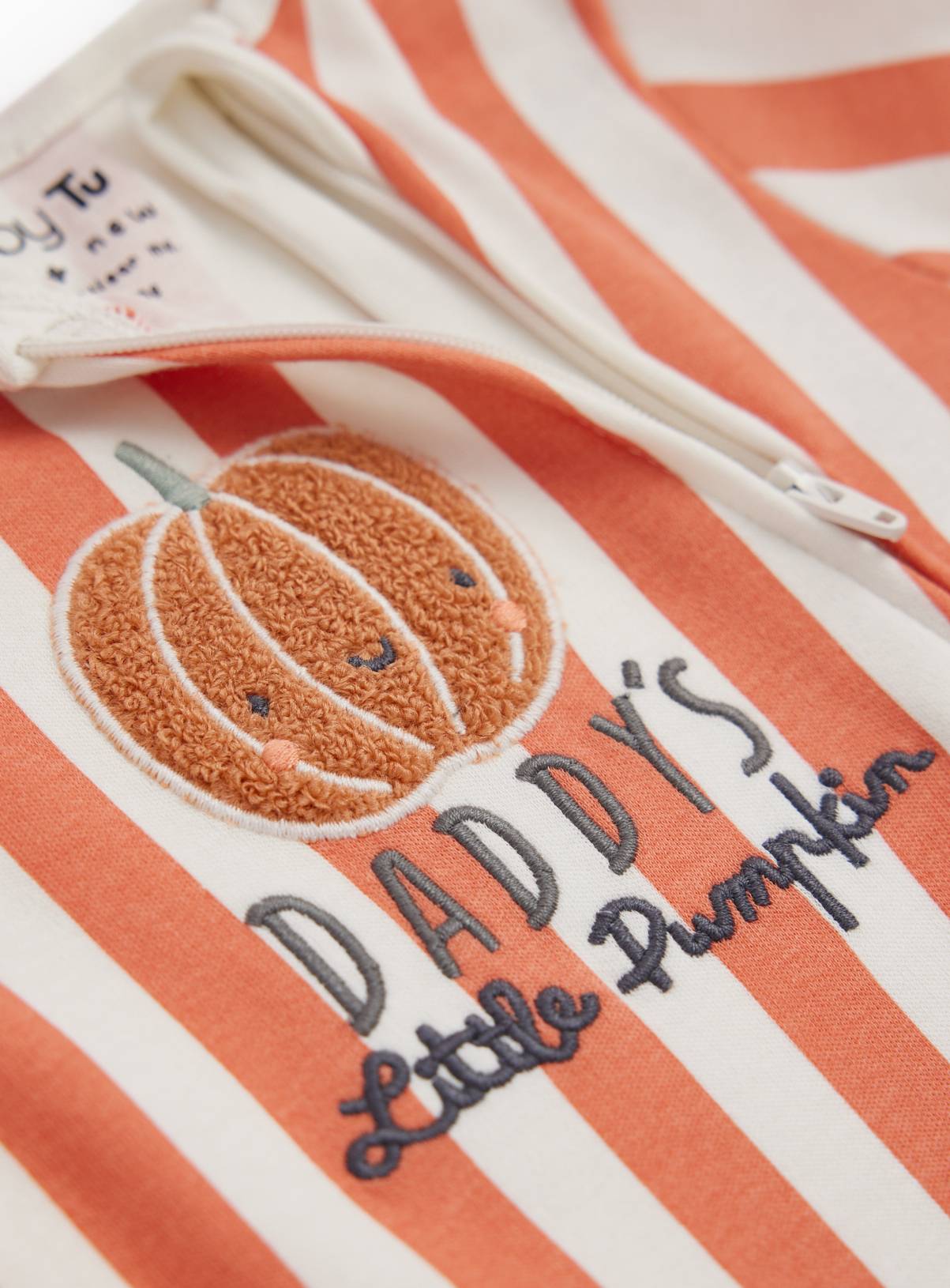 Orange Stripe Halloween Daddy's Little Pumpkin Print Sleepsuit 6-9 months - Image 2
