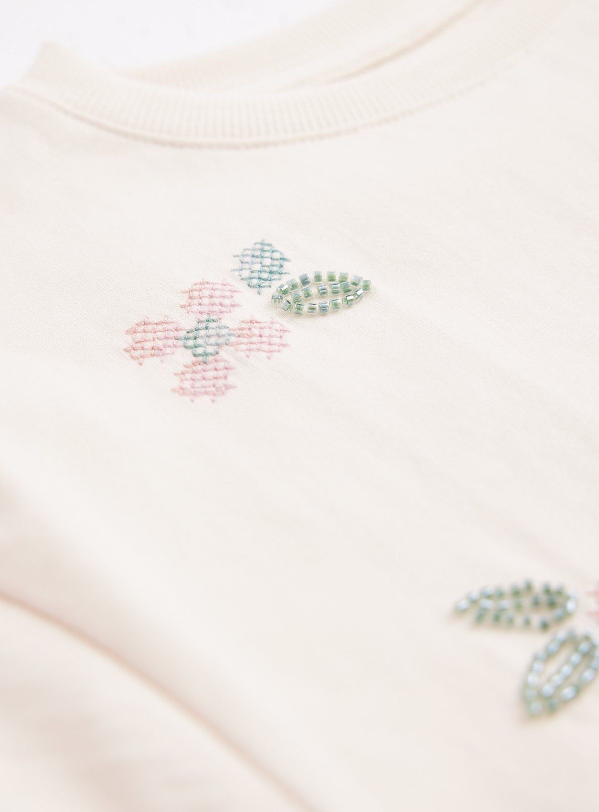 Cream Cross-stitch Print Boxy T-shirt 13 years - Image 2 thumbnail
