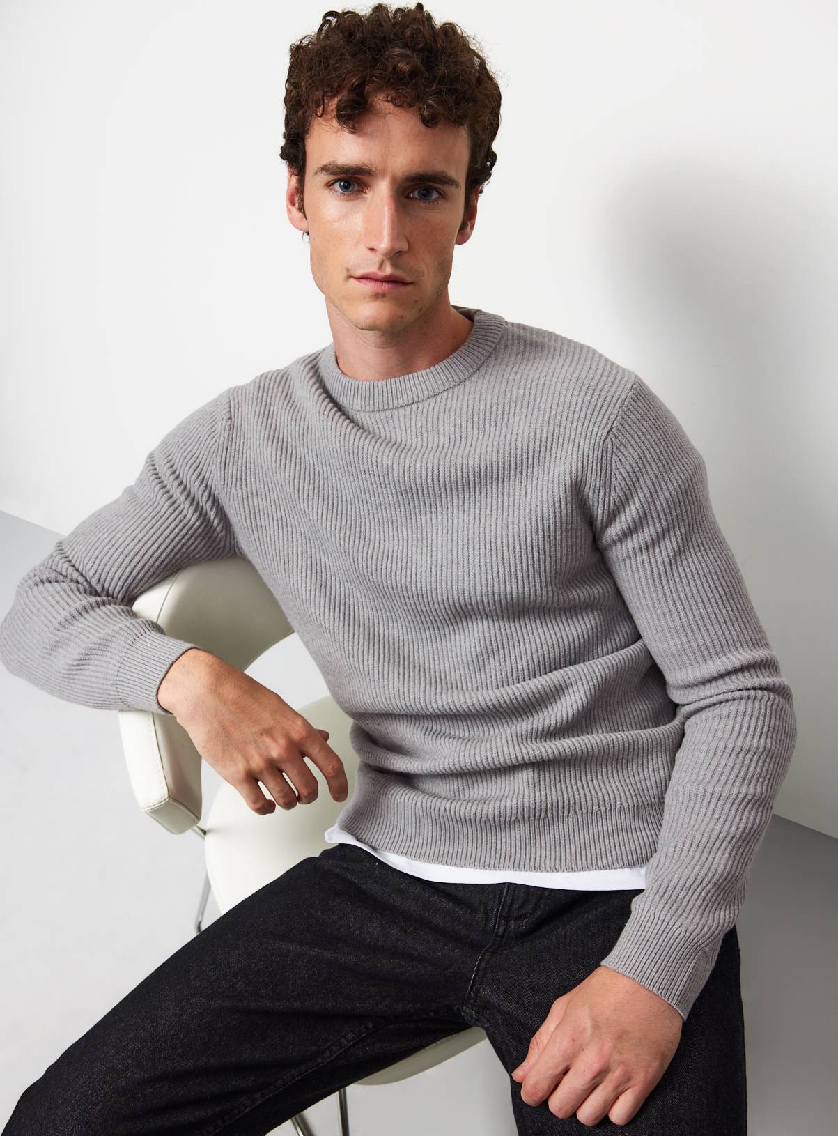 Grey Knit Crew Neck Jumper XXXL - Image 2