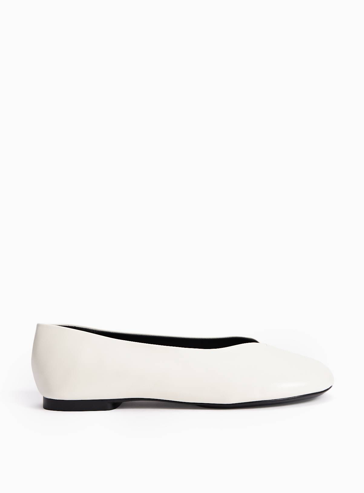 Space Cream Faux Leather Swung Toe Ballerina Shoes 4 - Image 2