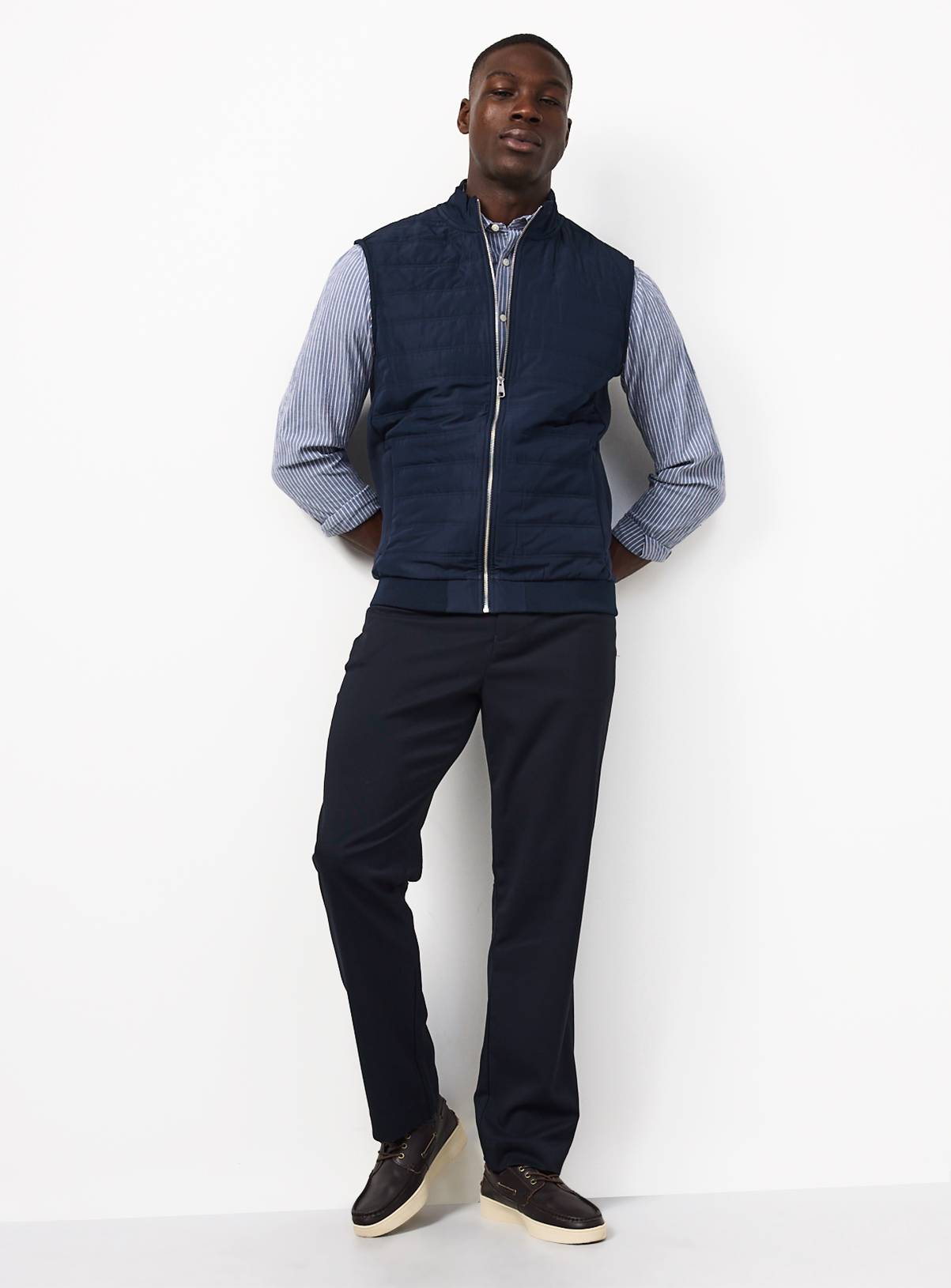 Navy Hybrid Quilted Sleeveless Gilet M - Image 2