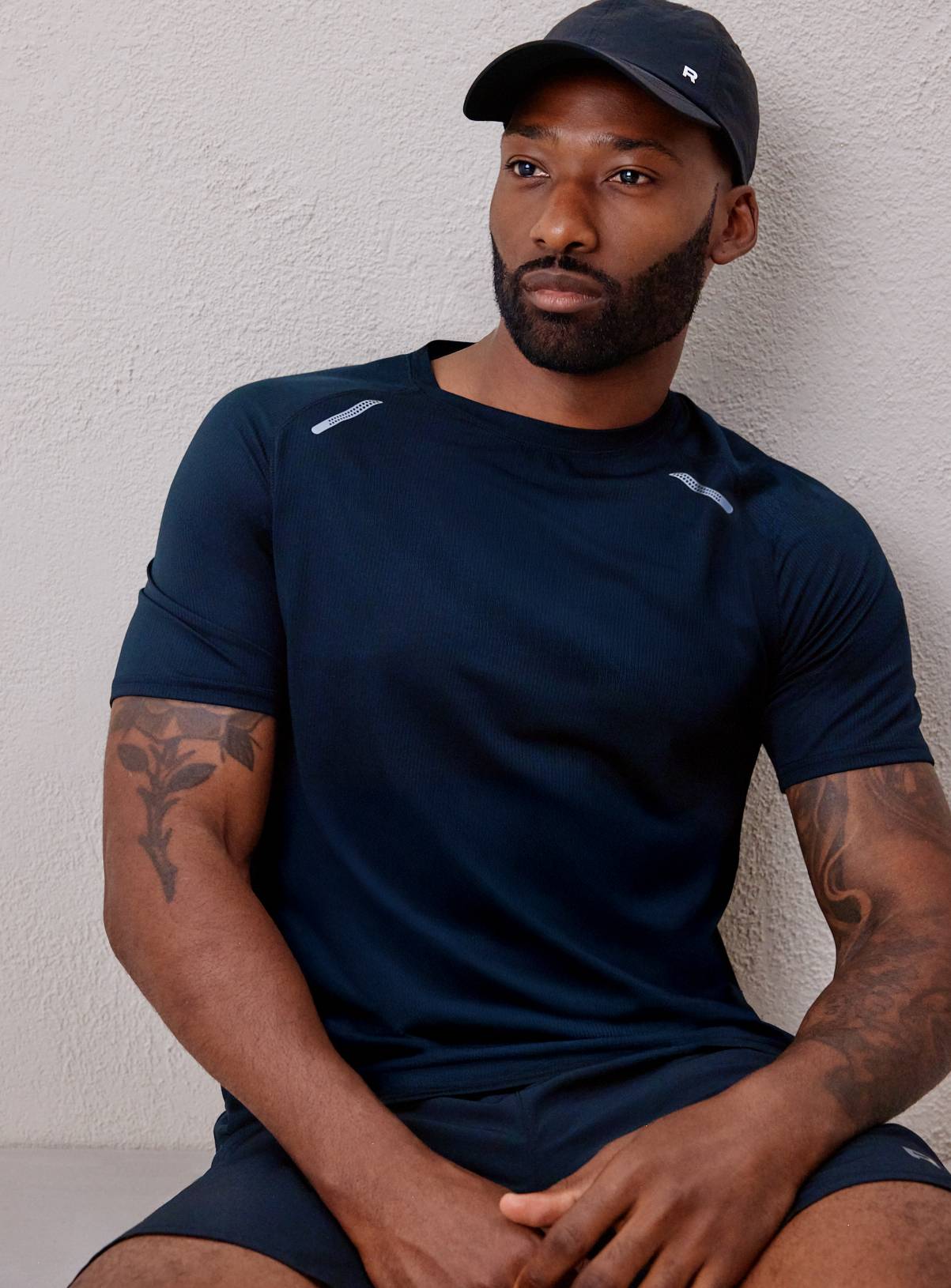 REAKTIV Black Performance Short Sleeve Tee M - Image 1