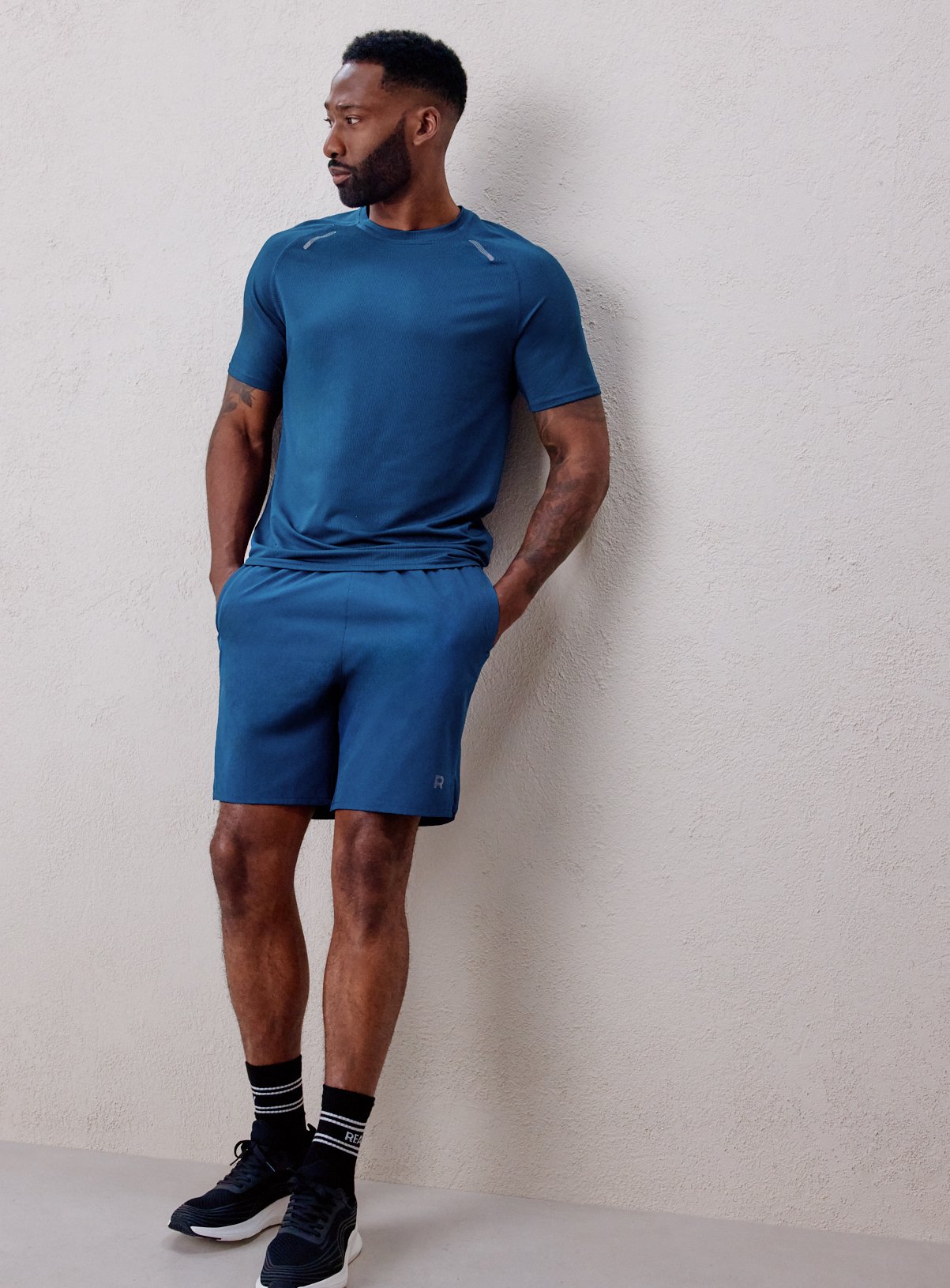 REAKTIV Blue Performance Short Sleeve Tee XL - Image 2 thumbnail