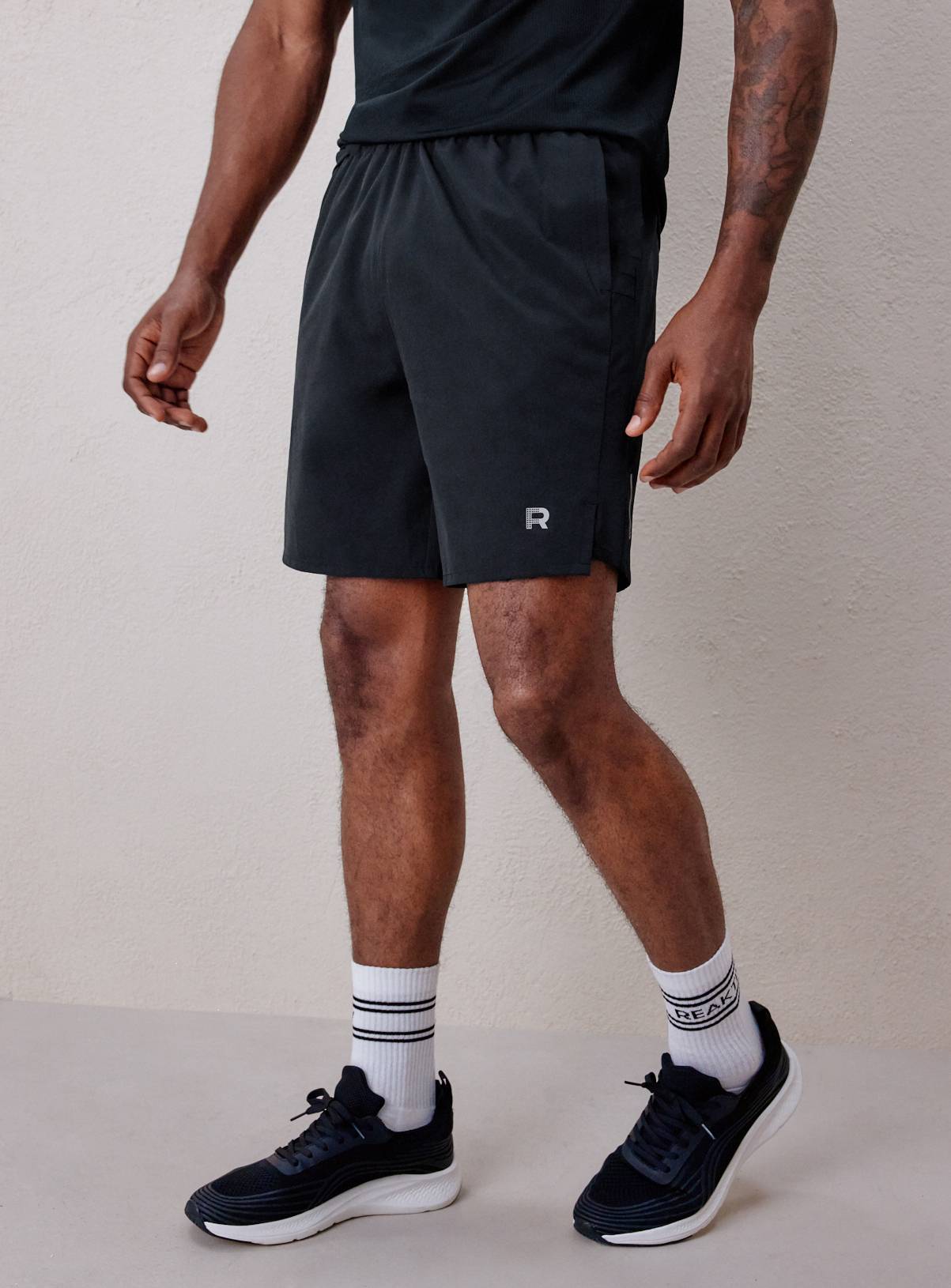 REAKTIV Black Performance Shorts XXXL - Image 1