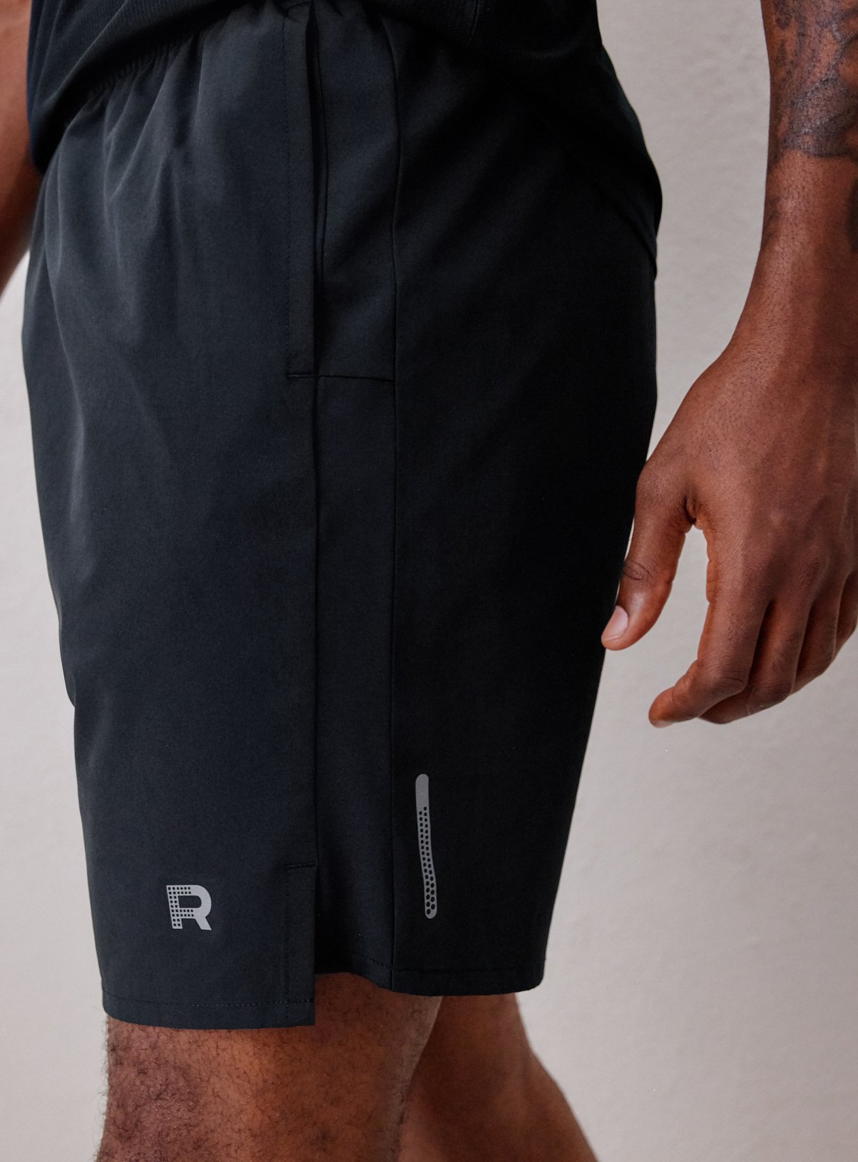 REAKTIV Black Performance Shorts XXXL - Image 5 thumbnail
