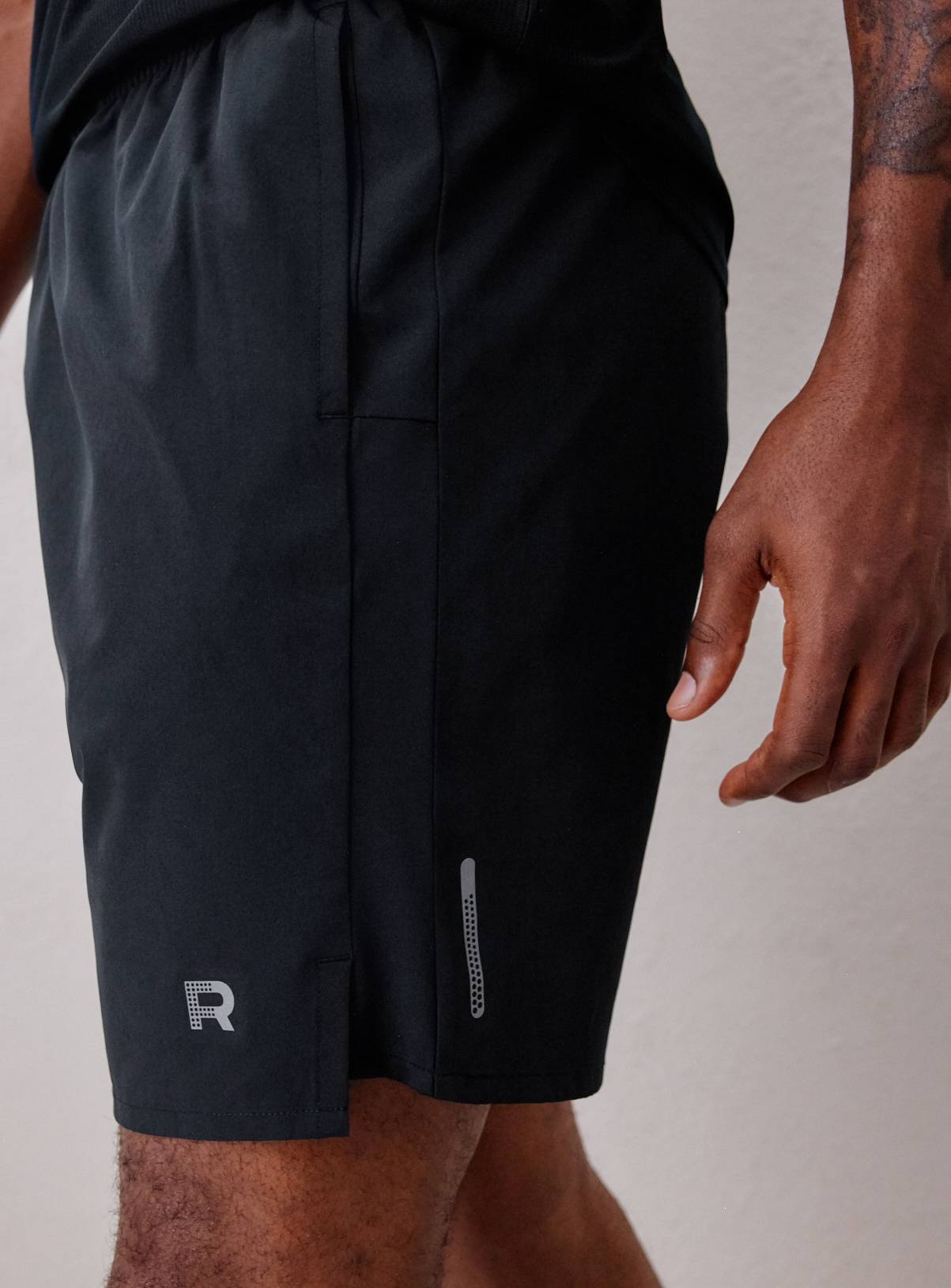REAKTIV Black Performance Shorts XXXL - Image 5